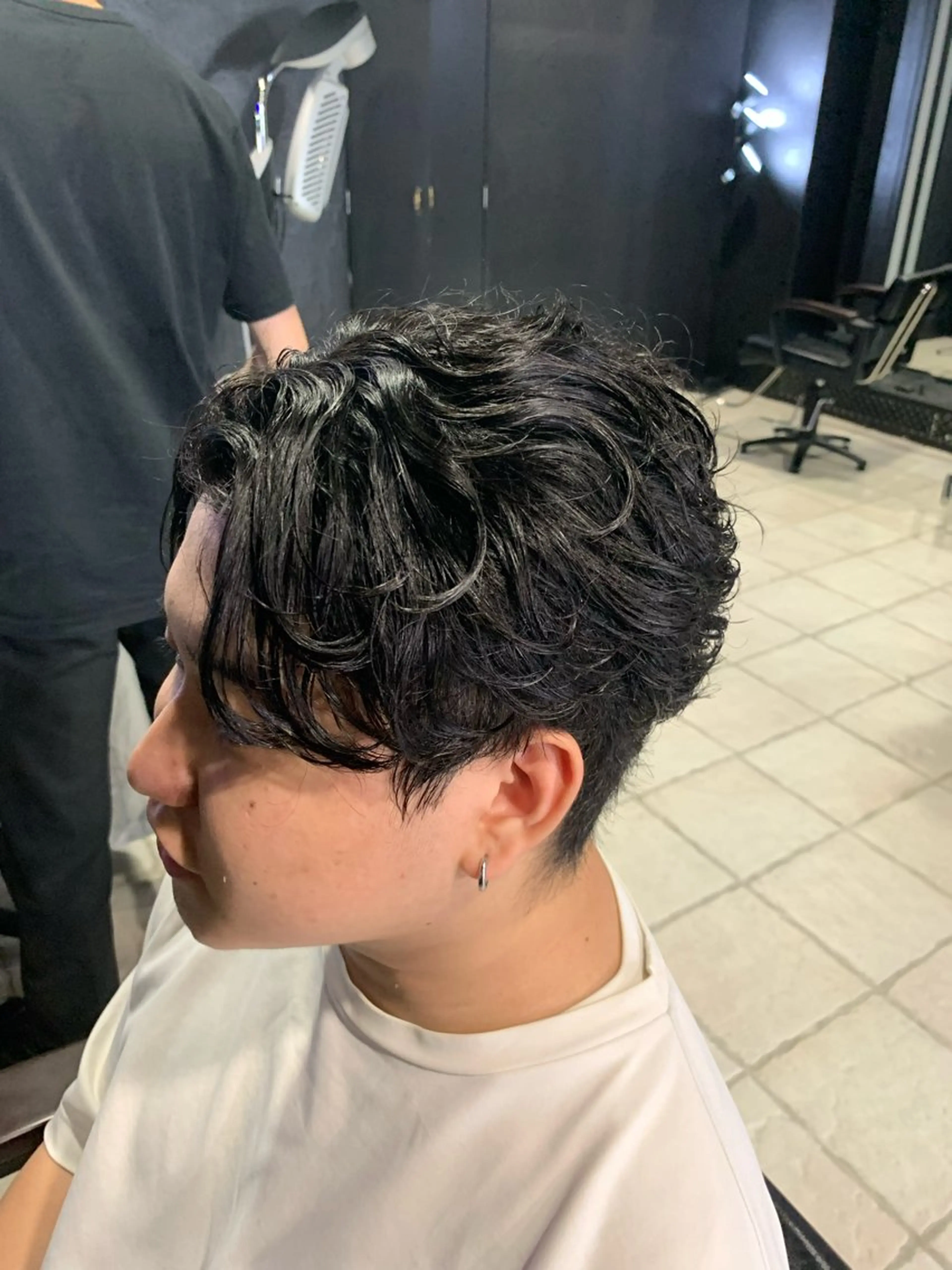 ヘアアレンジ メンズ センターパート メンズ専門 美容師✨ アメ村 堀江颯瑛のヘアスタイル