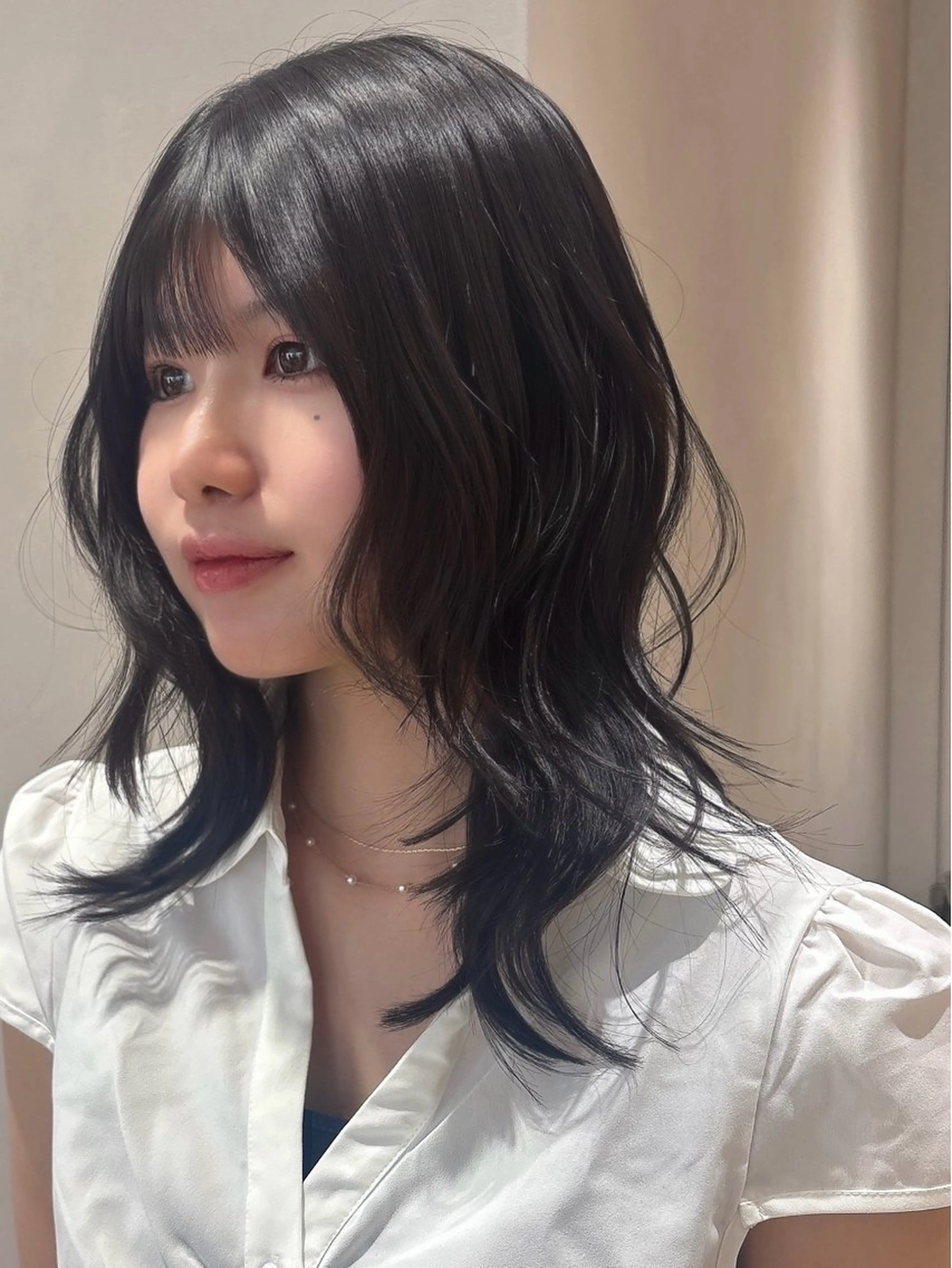 ミディアム ミディアムレイヤー レイヤーカット カット ヘアカラー トリートメント Hina/なりたいが 叶う韓国ヘア❤️のヘアスタイル