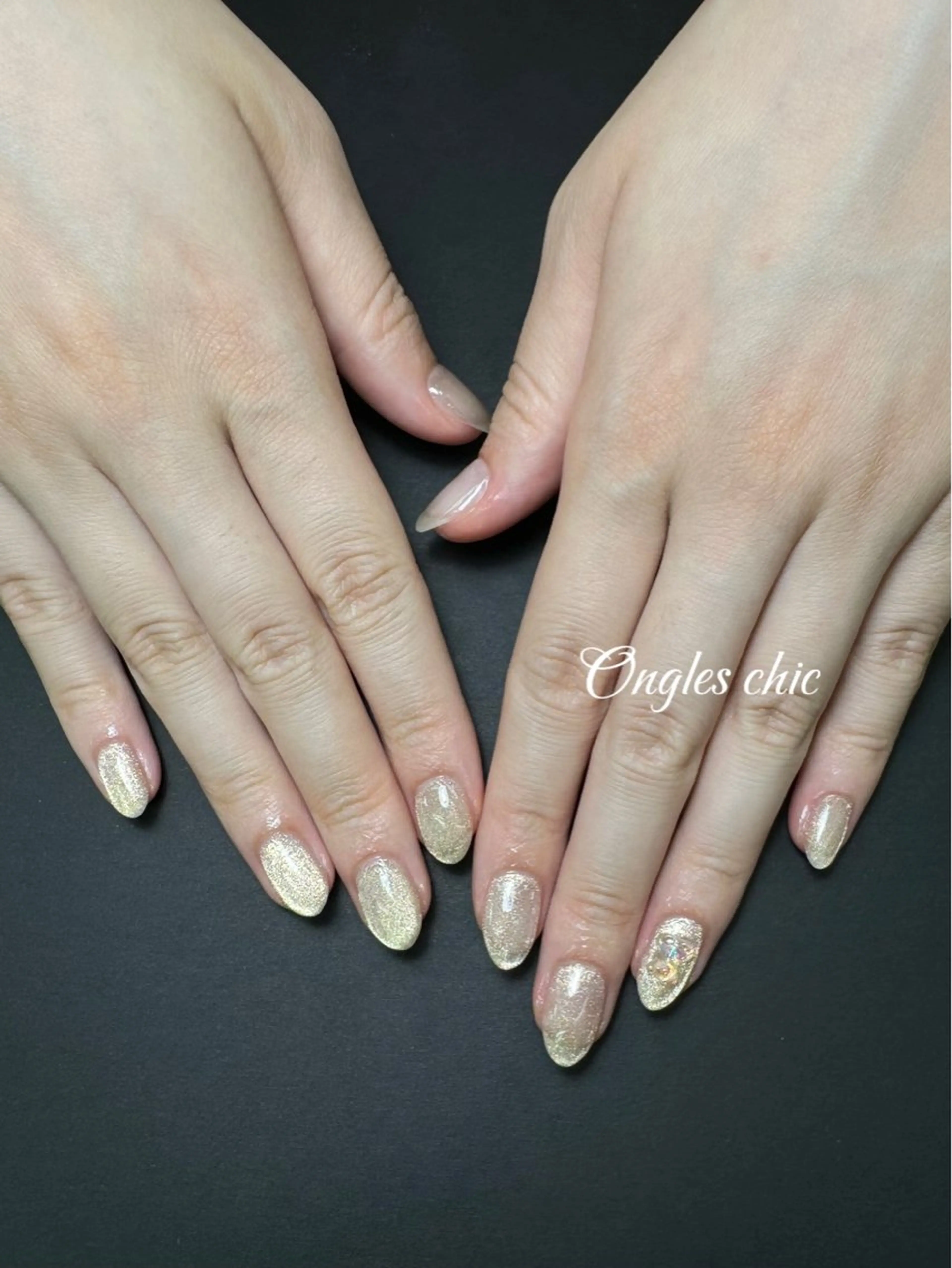 ネイル ハンドネイル ハンドケア ongles chicのネイルデザイン
