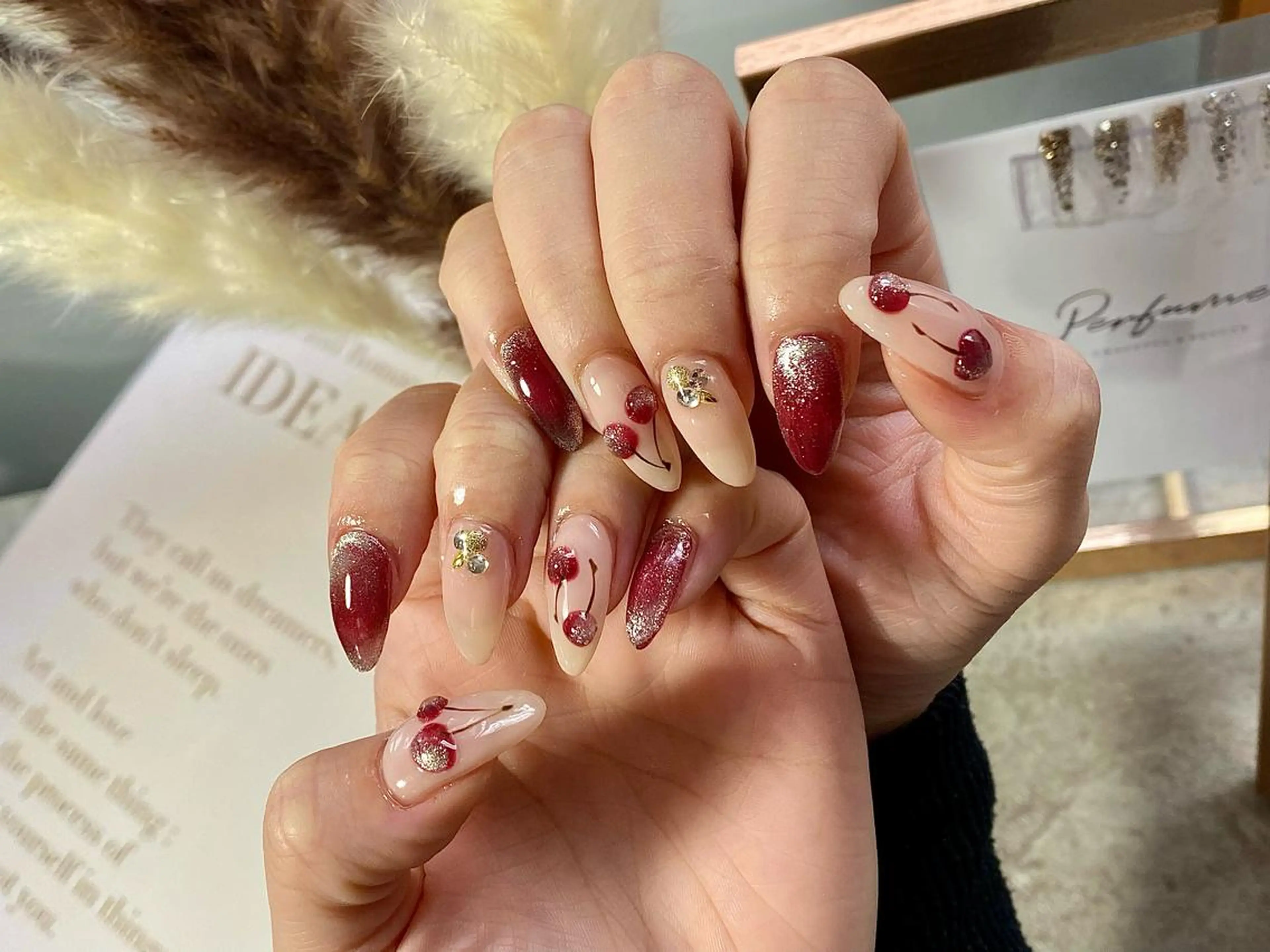 ロング ネイル ぷっくりネイル NINA nailのネイルデザイン