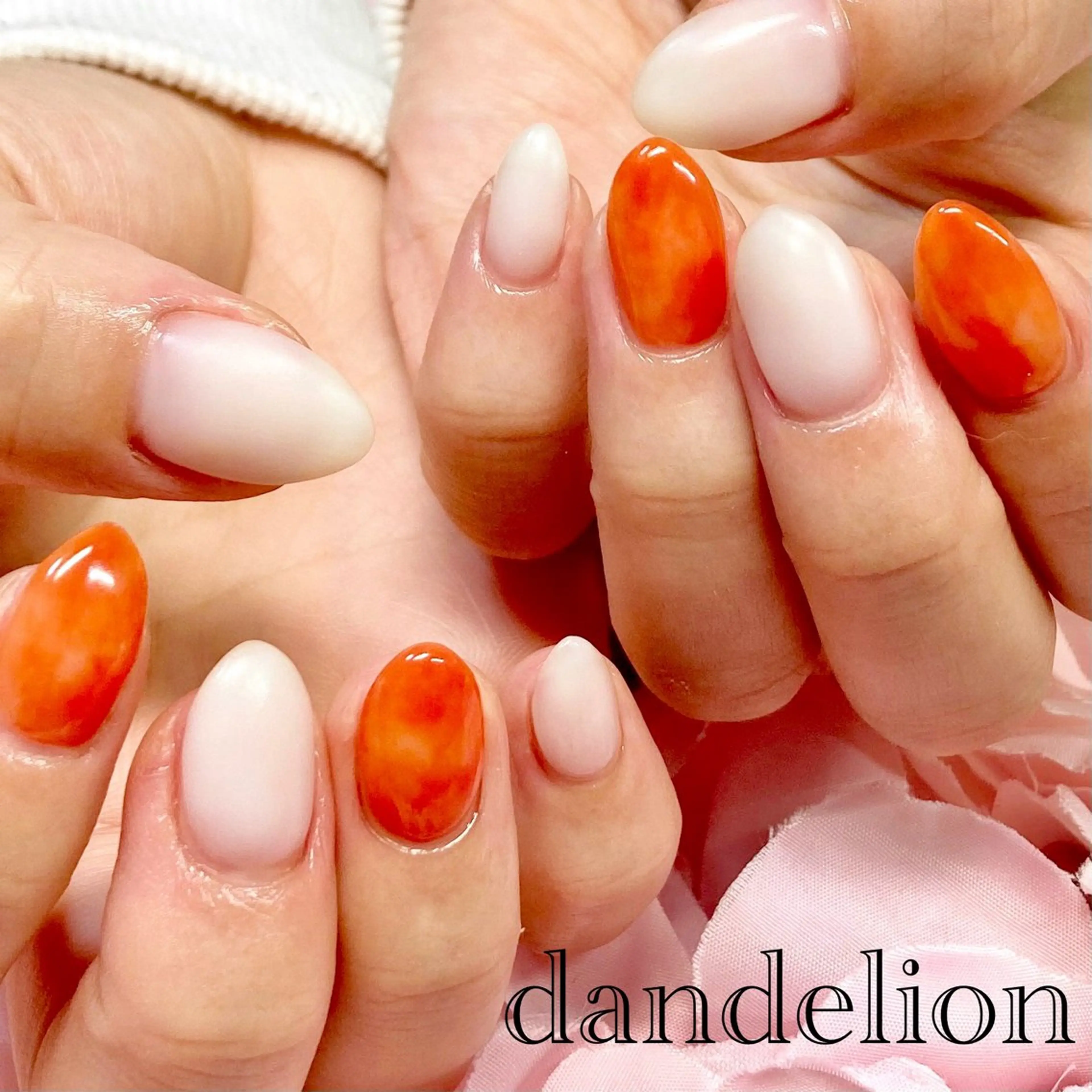 ネイル ハンドネイル ハンドケア dandelion ダンデライオンのネイルデザイン