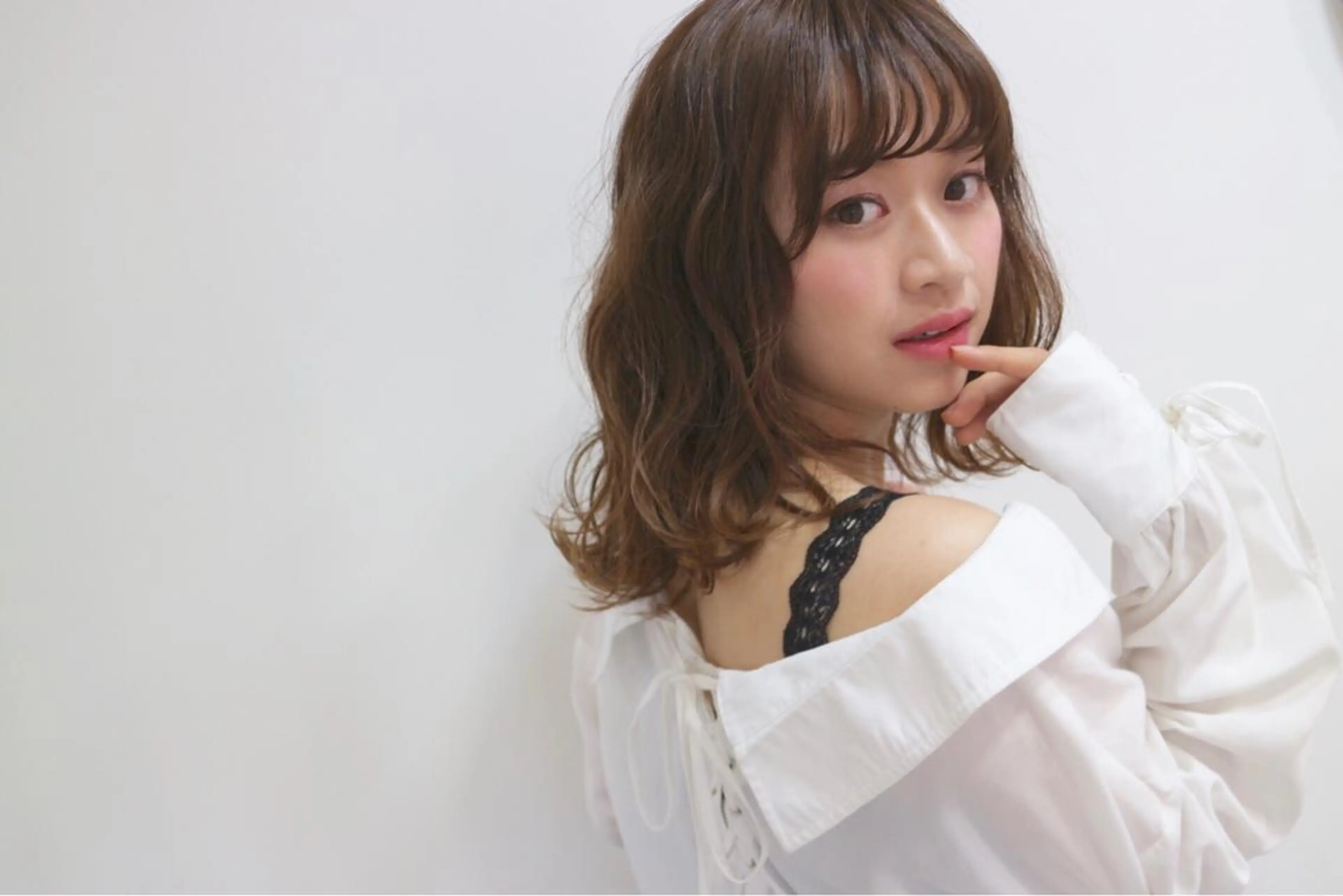 セミロング カラー pomie所属・倉持美雪 ＊幸せの伝導師＊のヘアスタイル