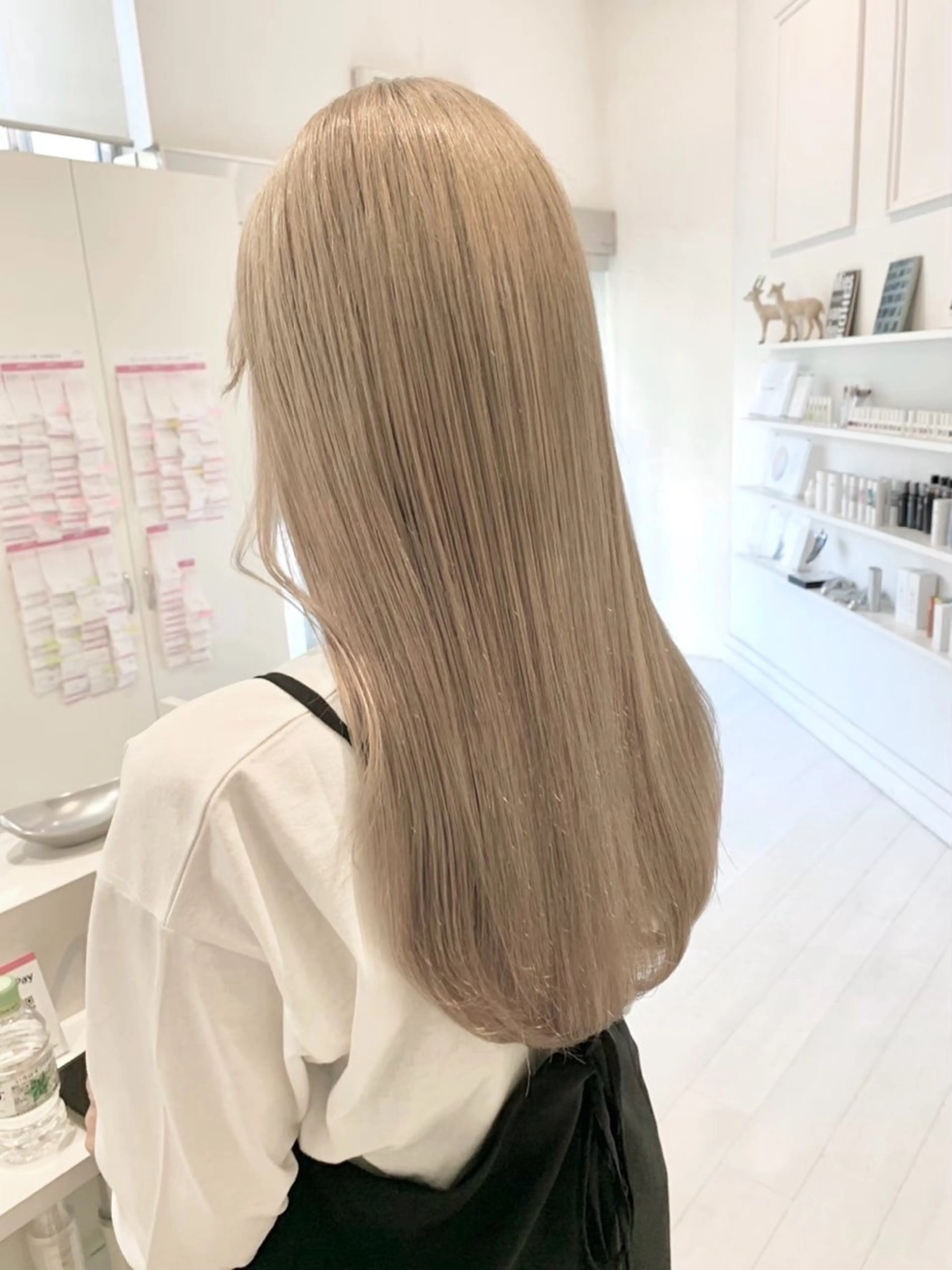 ロング カラー ブリーチ ParveMix 🐾鳥取彩花のヘアスタイル