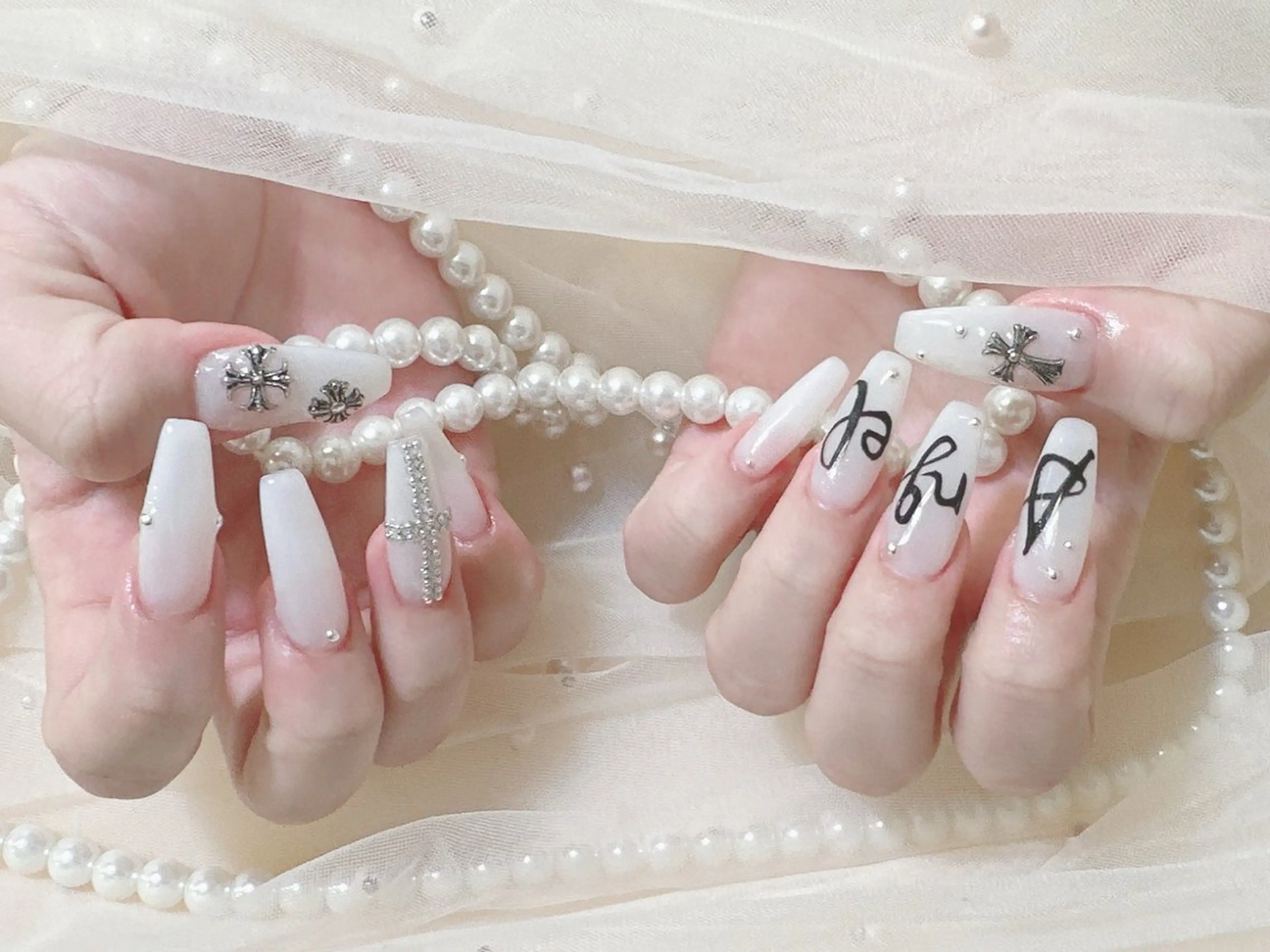 ネイル ハンドネイル MOJO NailSalonのネイルデザイン