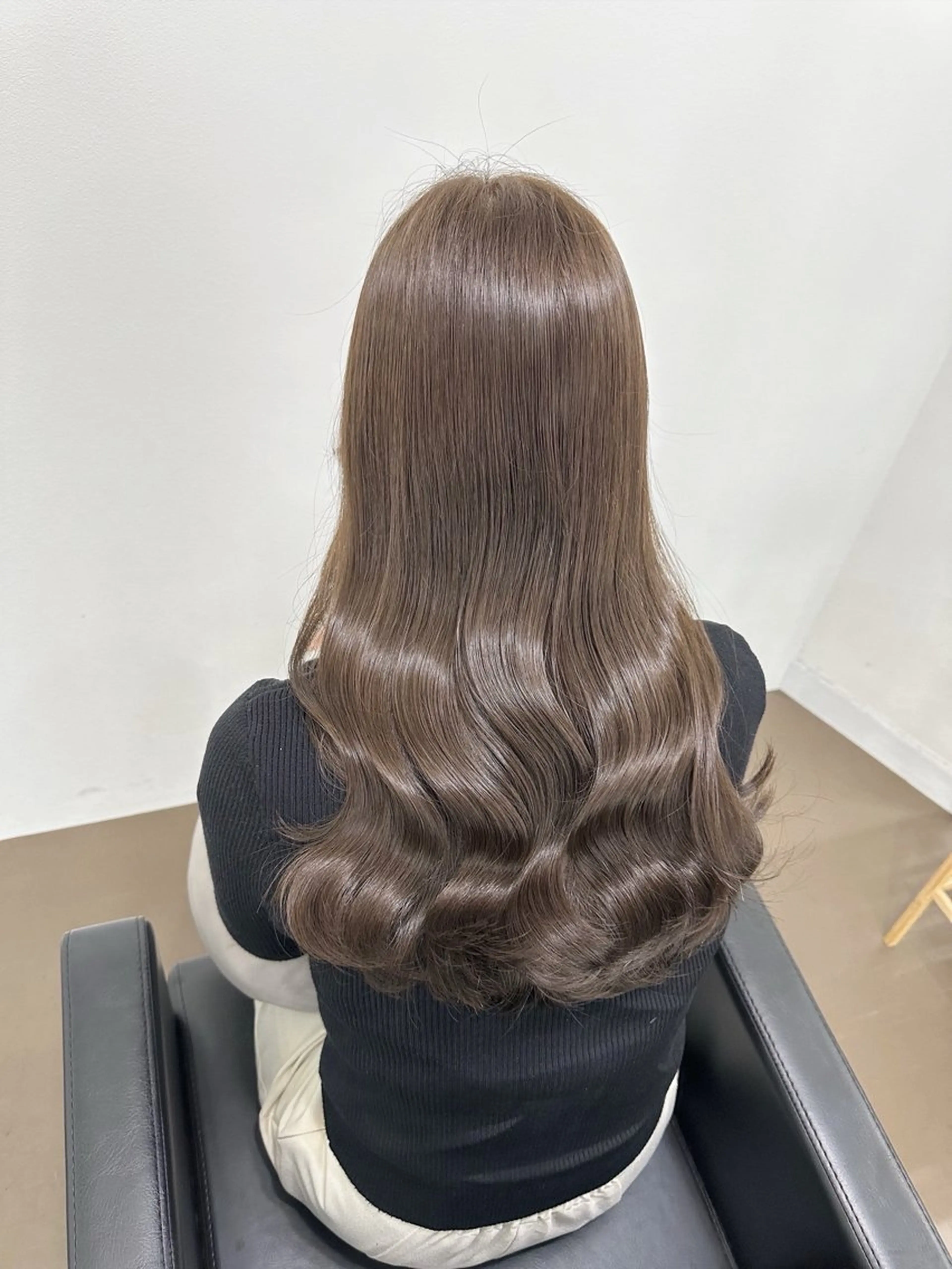 ロング ボブ くびれヘア 髪質改善 韓国風ヘア レイヤーカット 【ioe岡本】🐶 向井歩のヘアスタイル