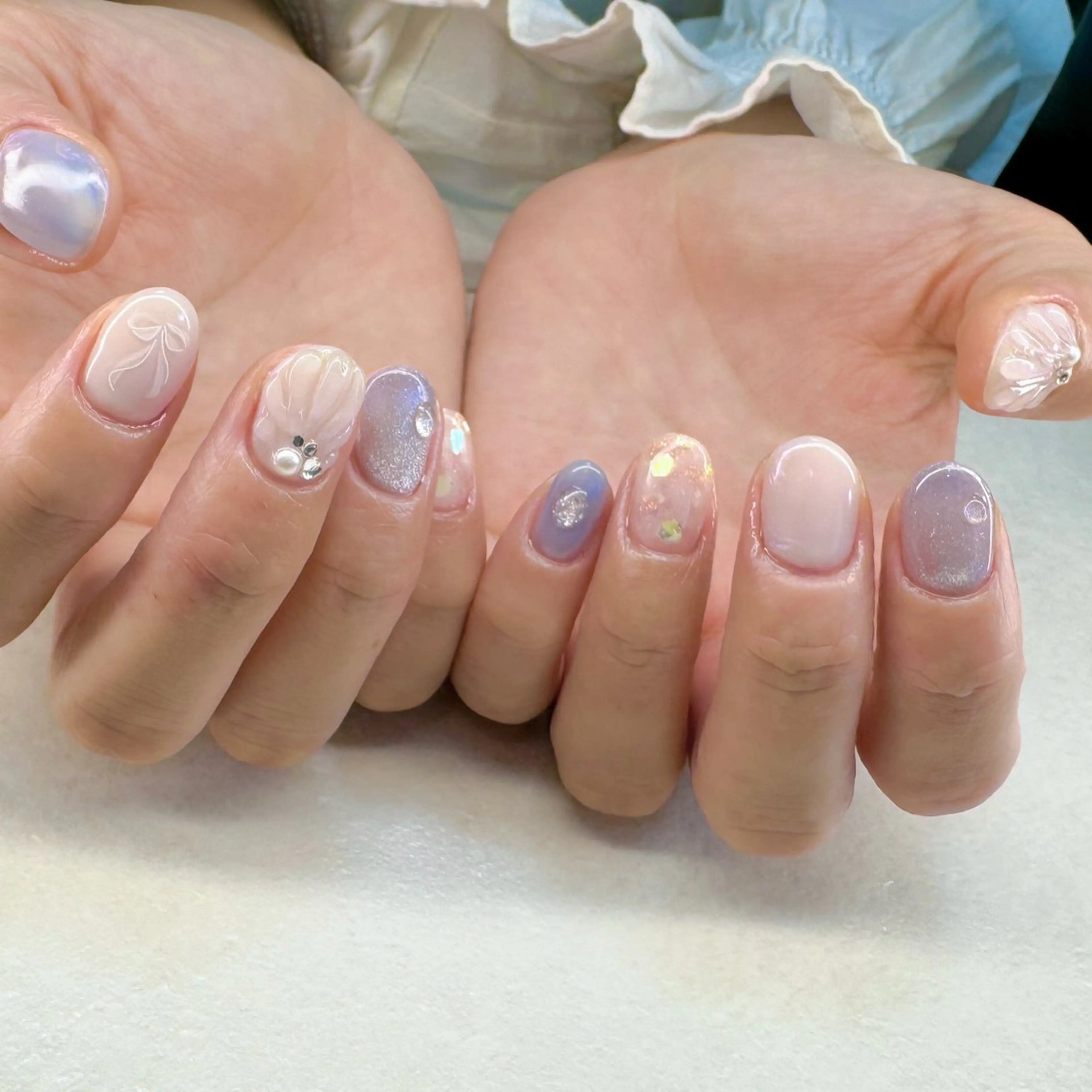 ネイル オーロラネイル ブルー 韓国ネイル マグネットネイル 持ち込み ハンドネイル pointillé .ayaのネイルデザイン