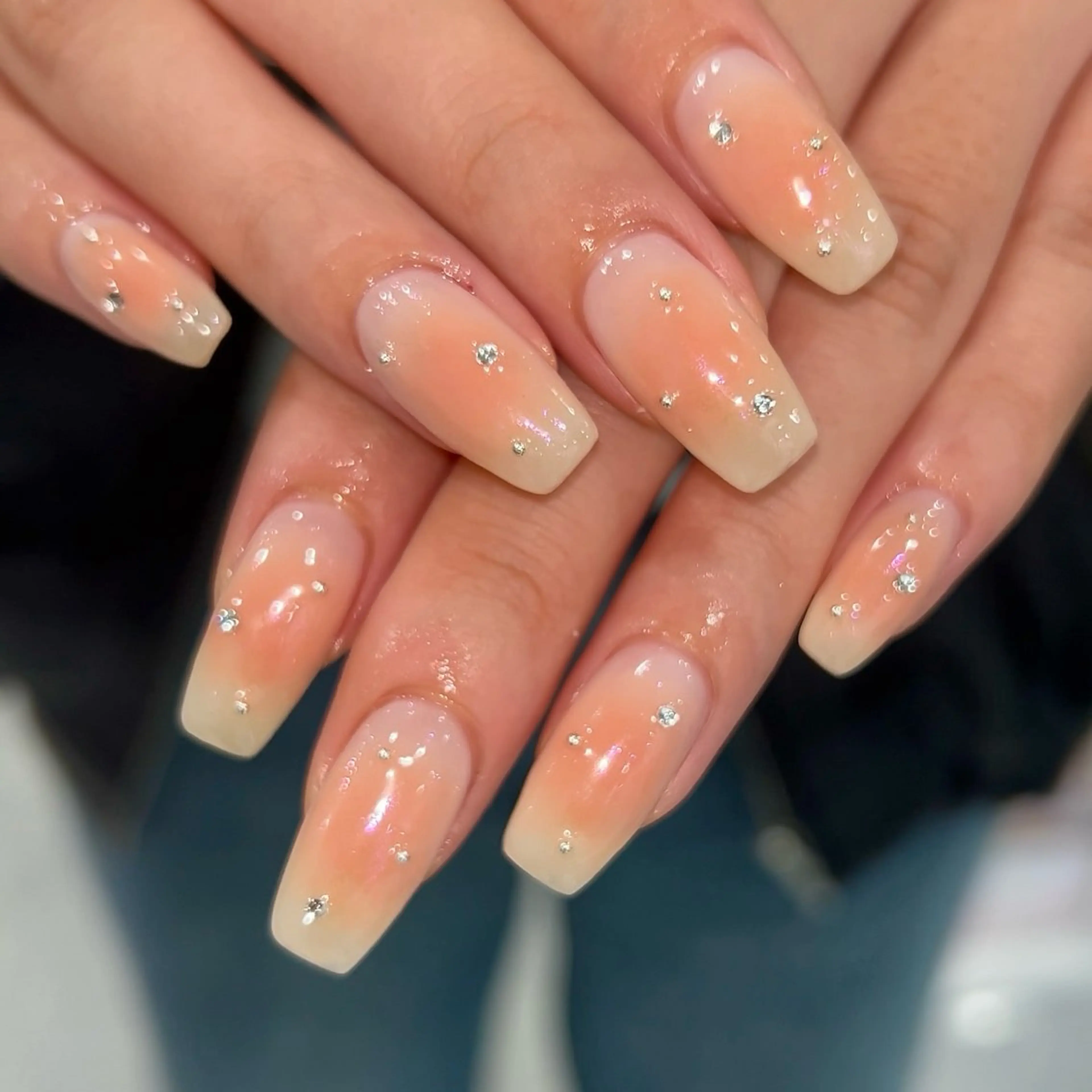 ネイル チークネイル ハンドネイル RYO ／Amourのネイルデザイン