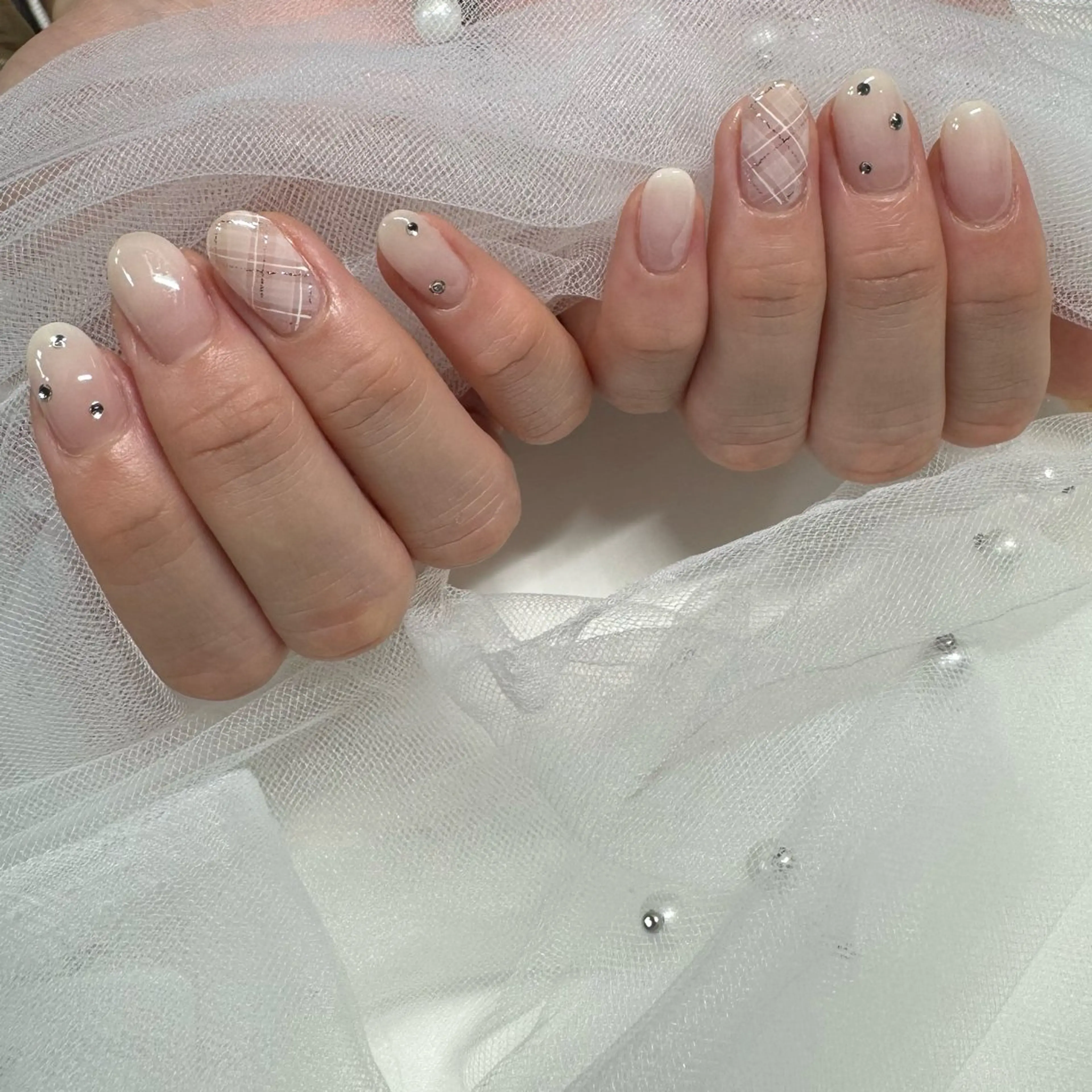 ネイル ジェルネイル 東 千夏のネイルデザイン