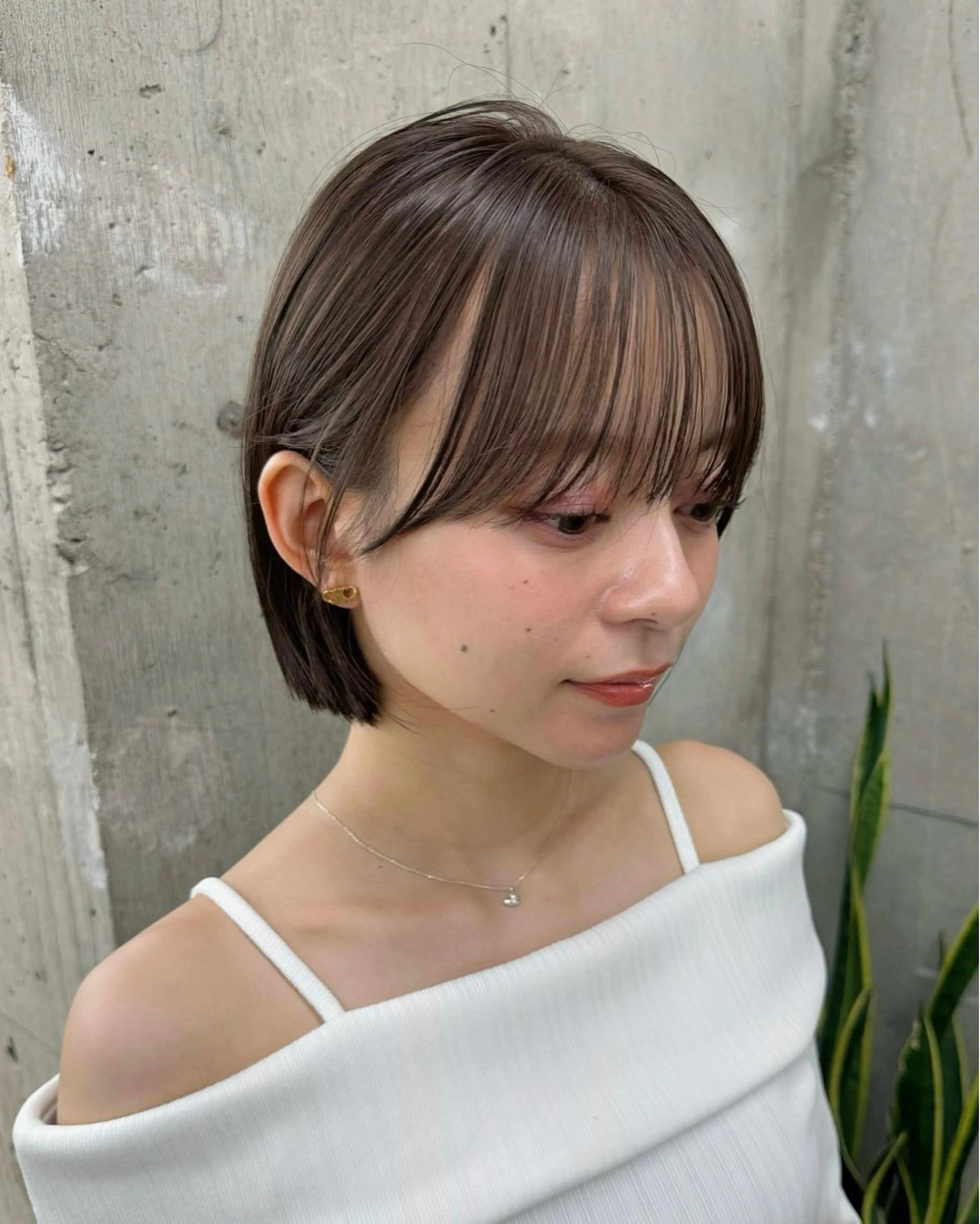 ショート カラー ボブ 顔周りカット 似合わせ/レイヤー/ 透明感/みっきーのヘアスタイル