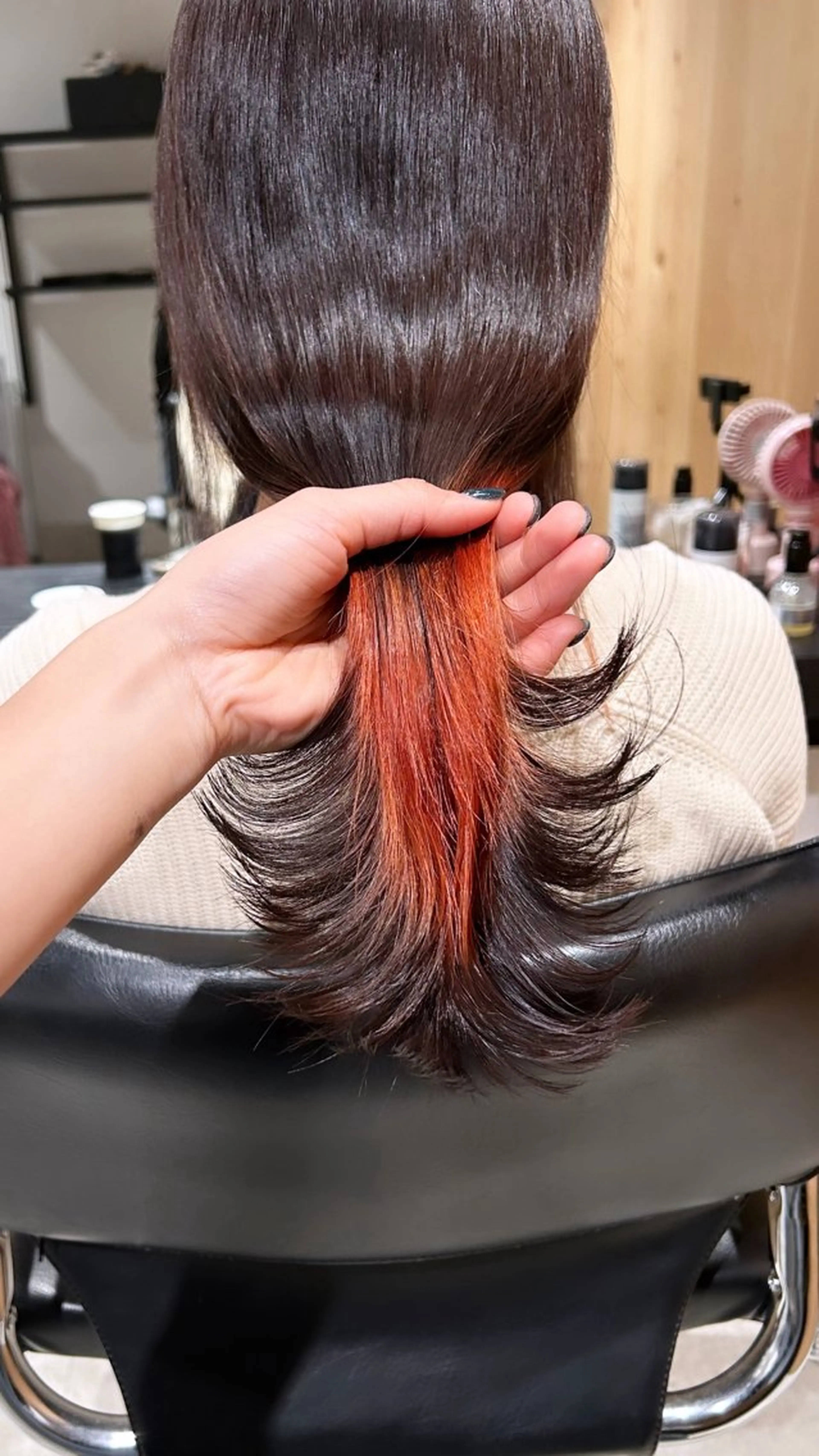 ロング カラー ブリーチ 狐カラー カット ヘアカラー トリートメント GO TODAY SHAIRE SALON 渋谷モディ所属・スキバサミを使わない カット🌼唯🌼のヘアスタイル