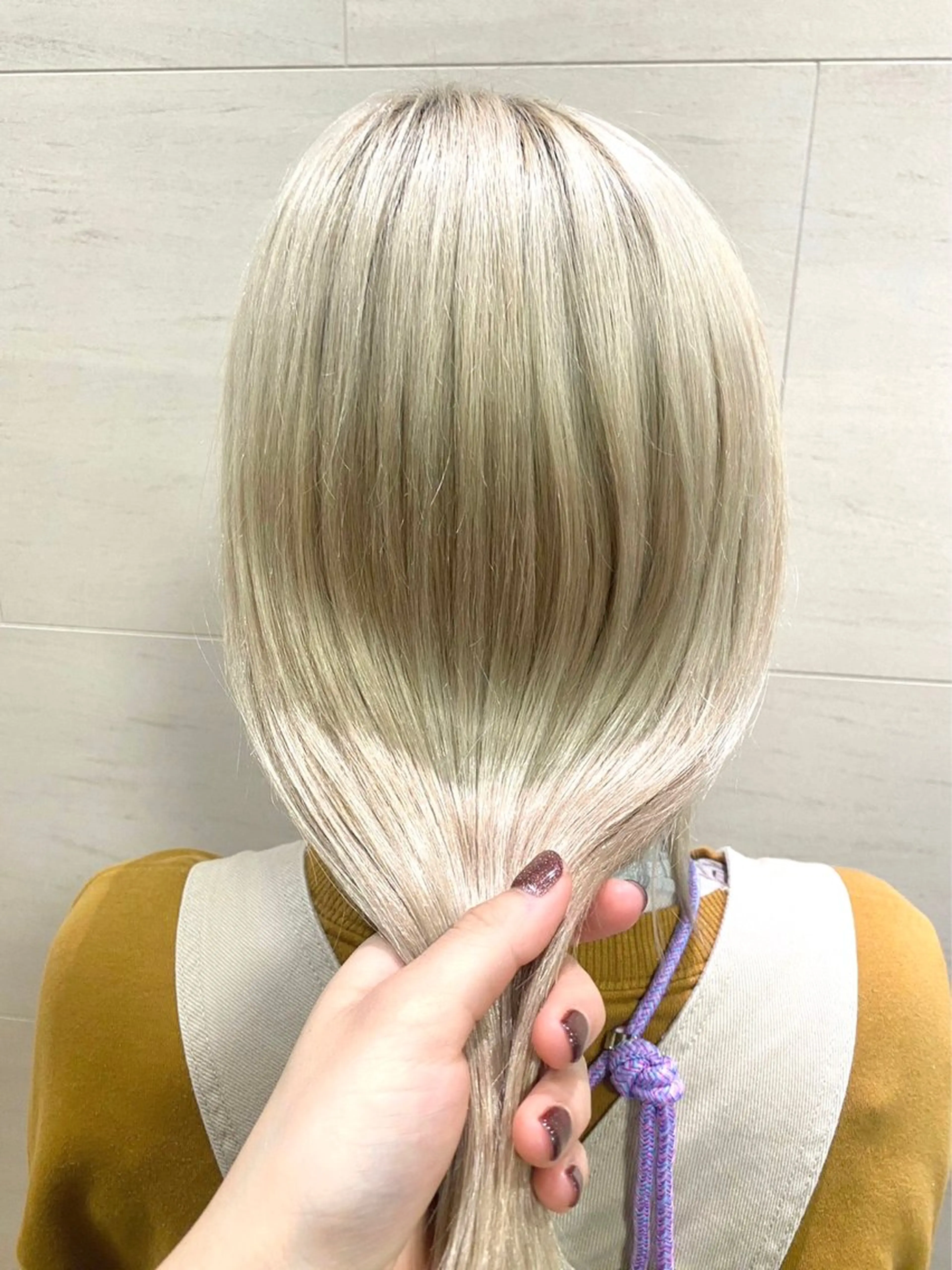 セミロング 髪質改善 トリートメント 髪質改善・酸性・ ストレート　Maruのヘアスタイル