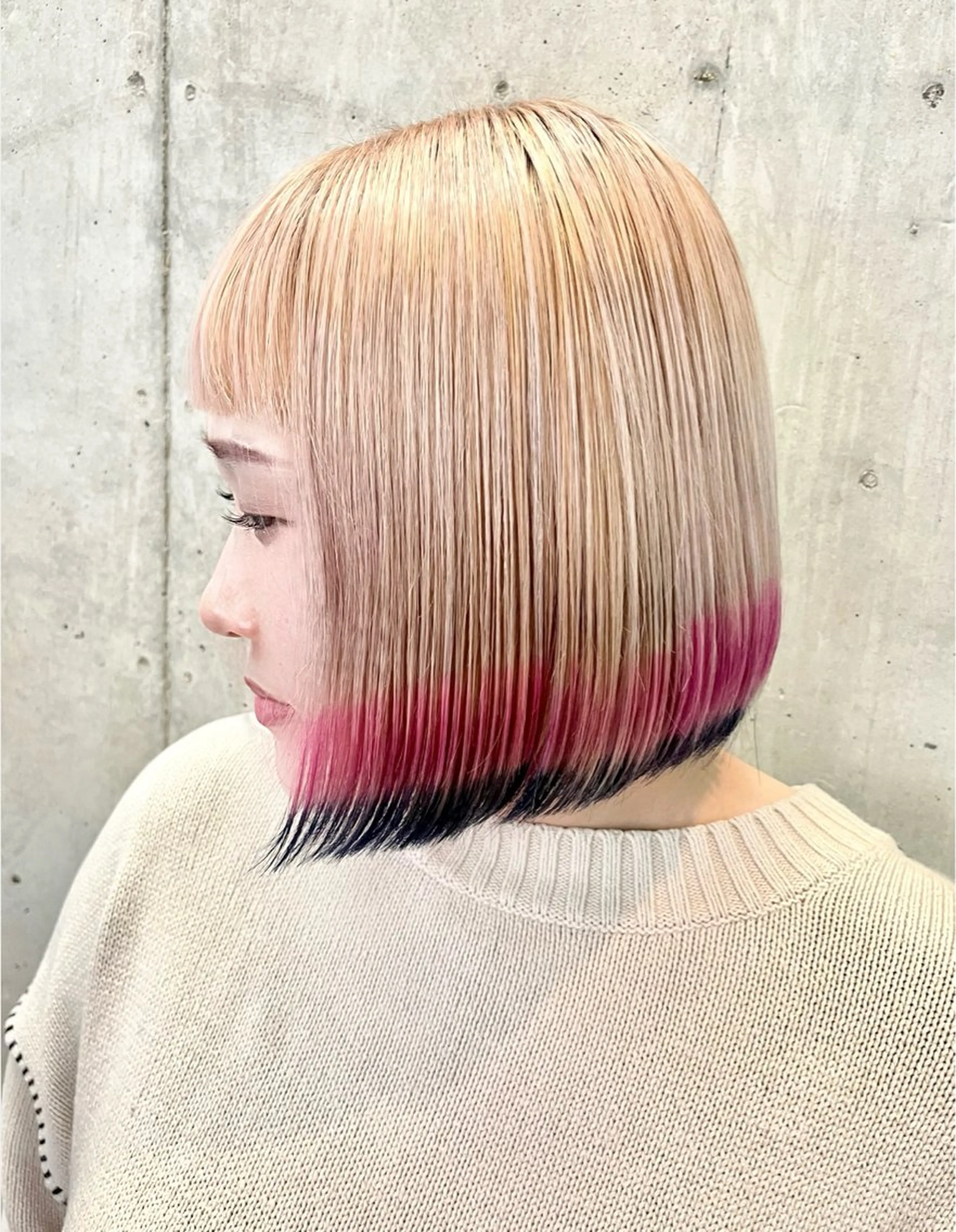 ショート カラー デザインカラー 狐カラー グラデーションカラー ボブ ヘアカラー direction所属・派手髪デザインカラー ヒロカのヘアスタイル