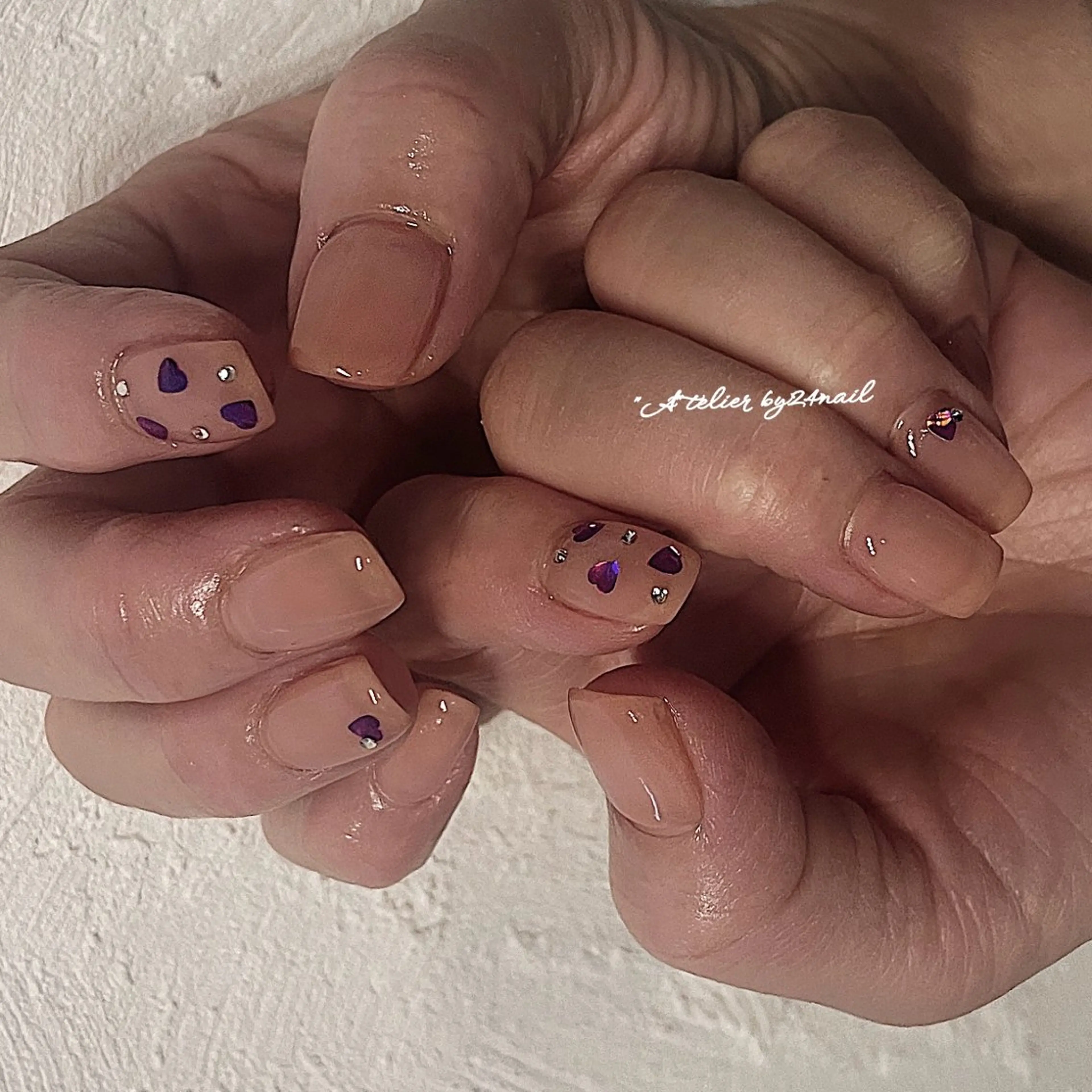 ネイル ハート ニュアンスネイル ピンク バレンタイン 冬ネイル Atelier by 24nail/Ayaのネイルデザイン