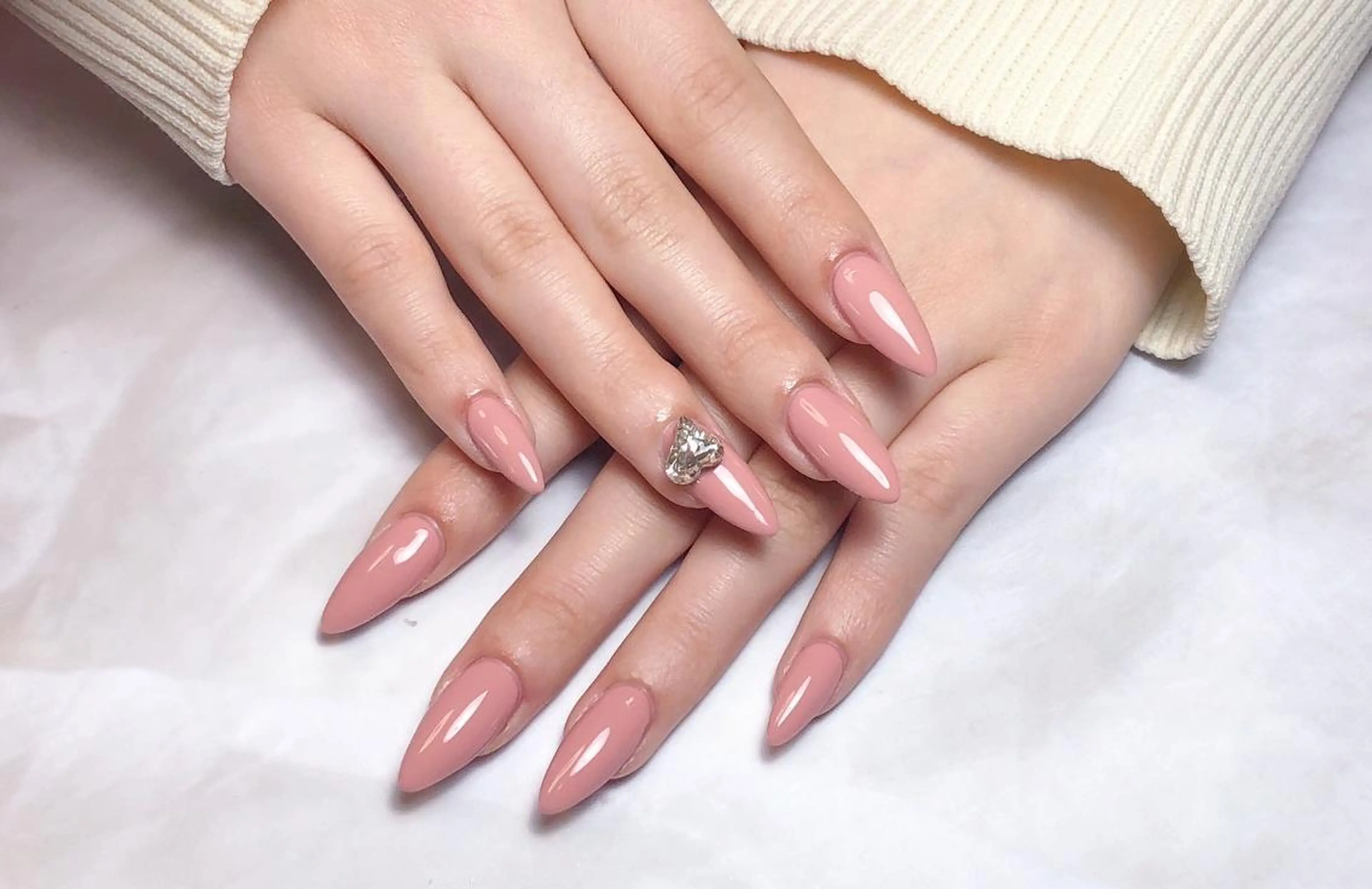 ネイル ハンドネイル 🩵Yun nail Salon 🩵のネイルデザイン