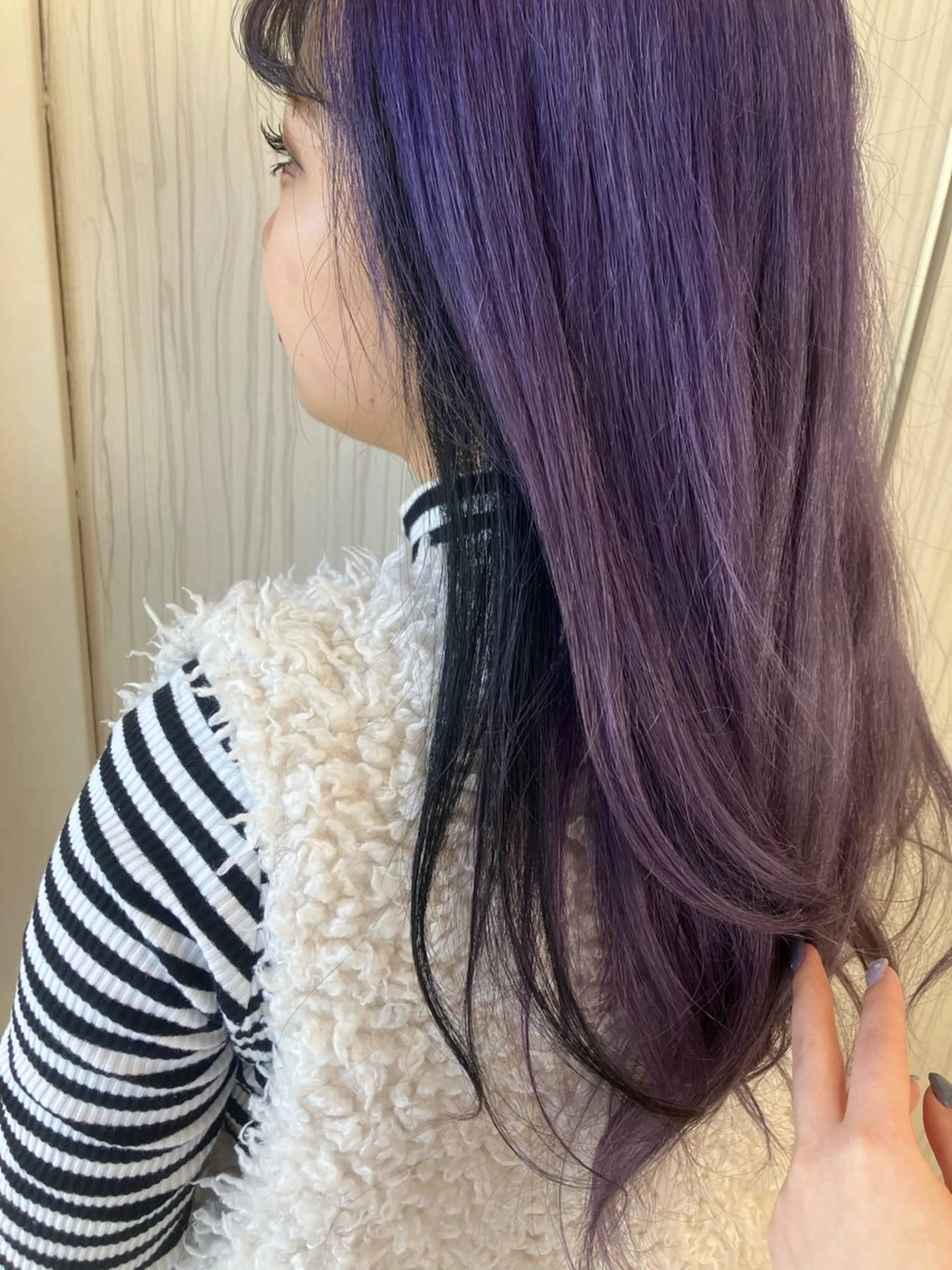 ロング ヘアカラー 永倉 はるかのヘアスタイル