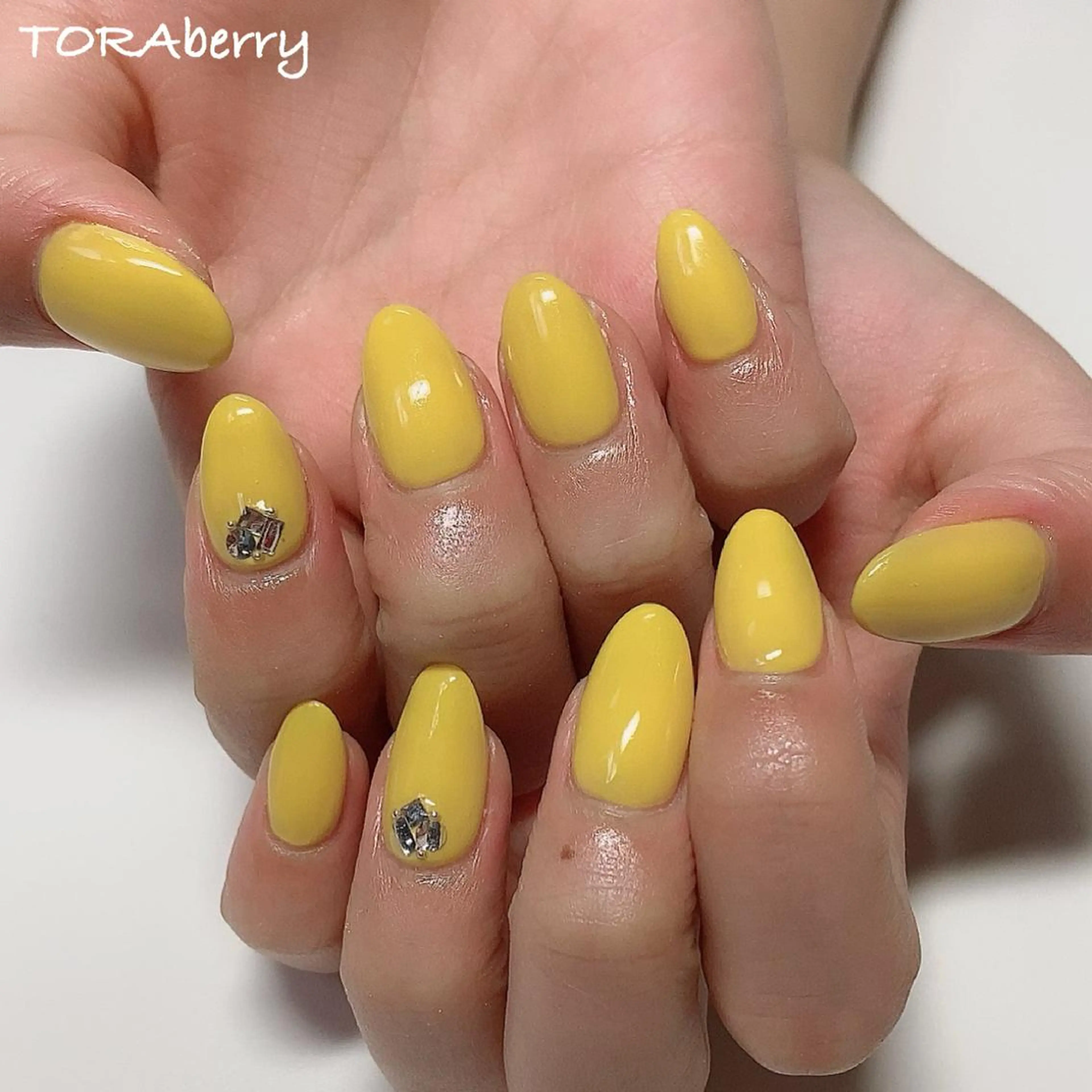 ネイル ワンカラーネイル ハンドネイル ネイリスト なつみのネイルデザイン