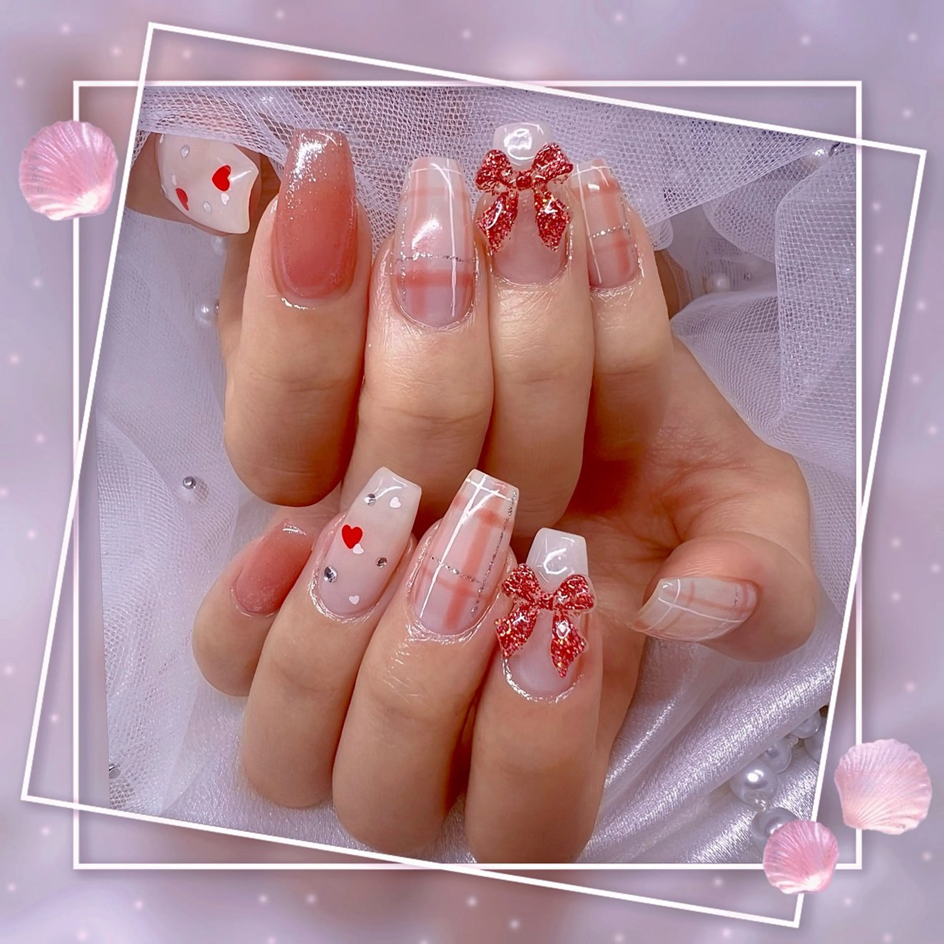 ネイル チークネイル ガーリー グラデーション マグネットネイル ピンク ハンドネイル ハンドケア Chill Nailsalonのネイルデザイン