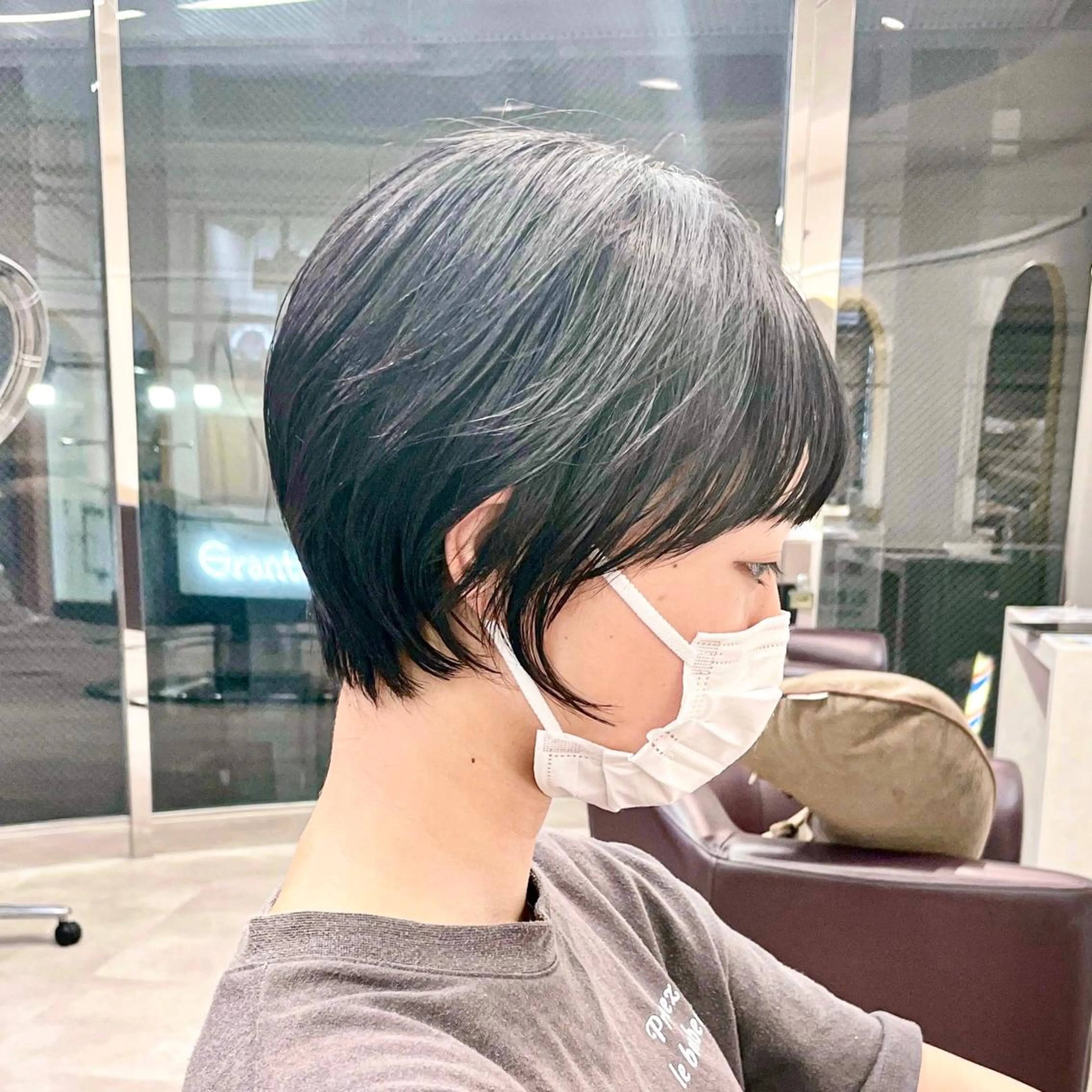 ショート カラー カット ヘアカラー トリートメント ショートボブ/カラー 🌟齋藤ほのかのヘアスタイル