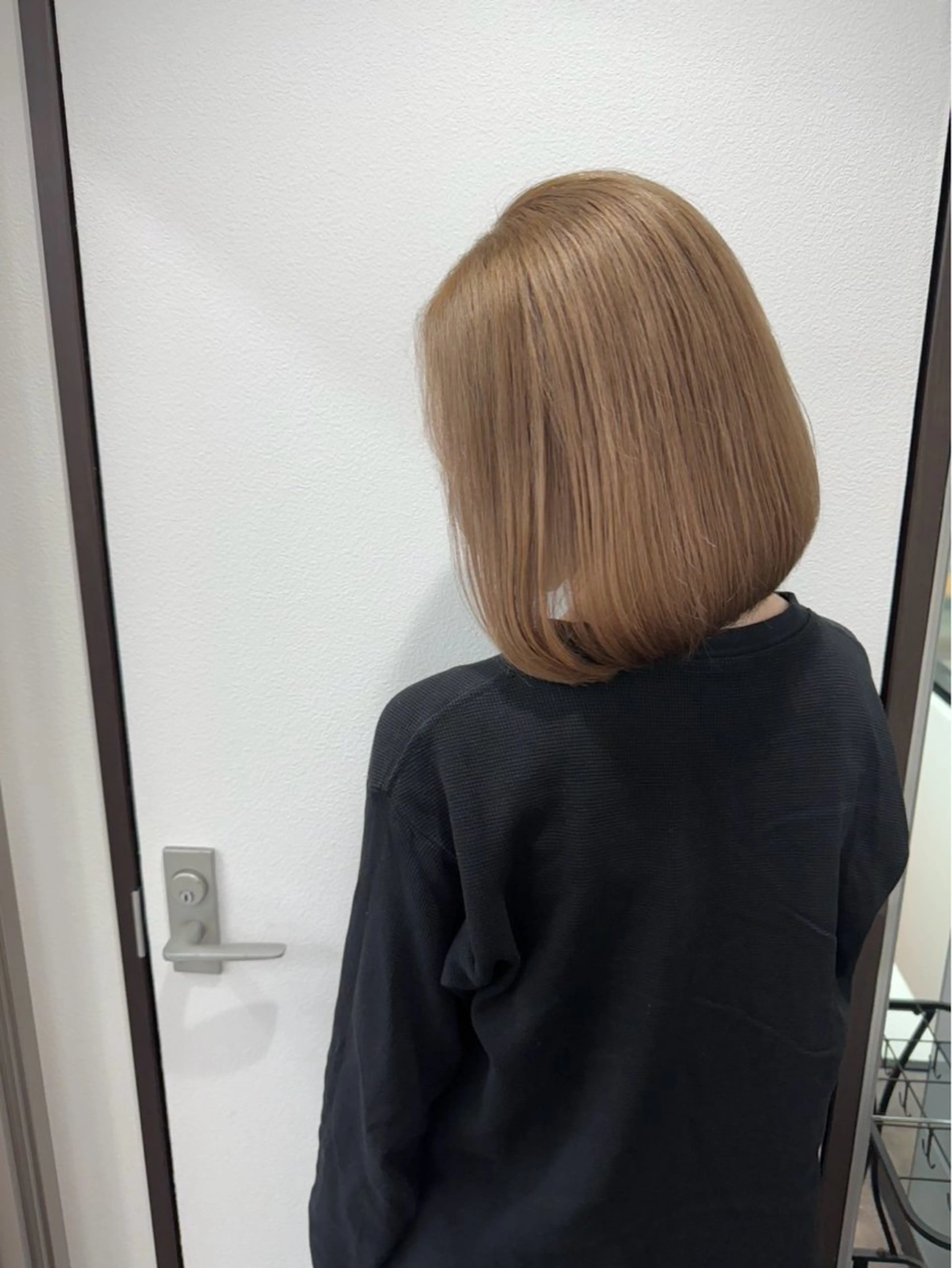 ショート ミストバング ハイライト 髪質改善 韓国風ヘア レイヤーカット 佐野 彩華のヘアスタイル