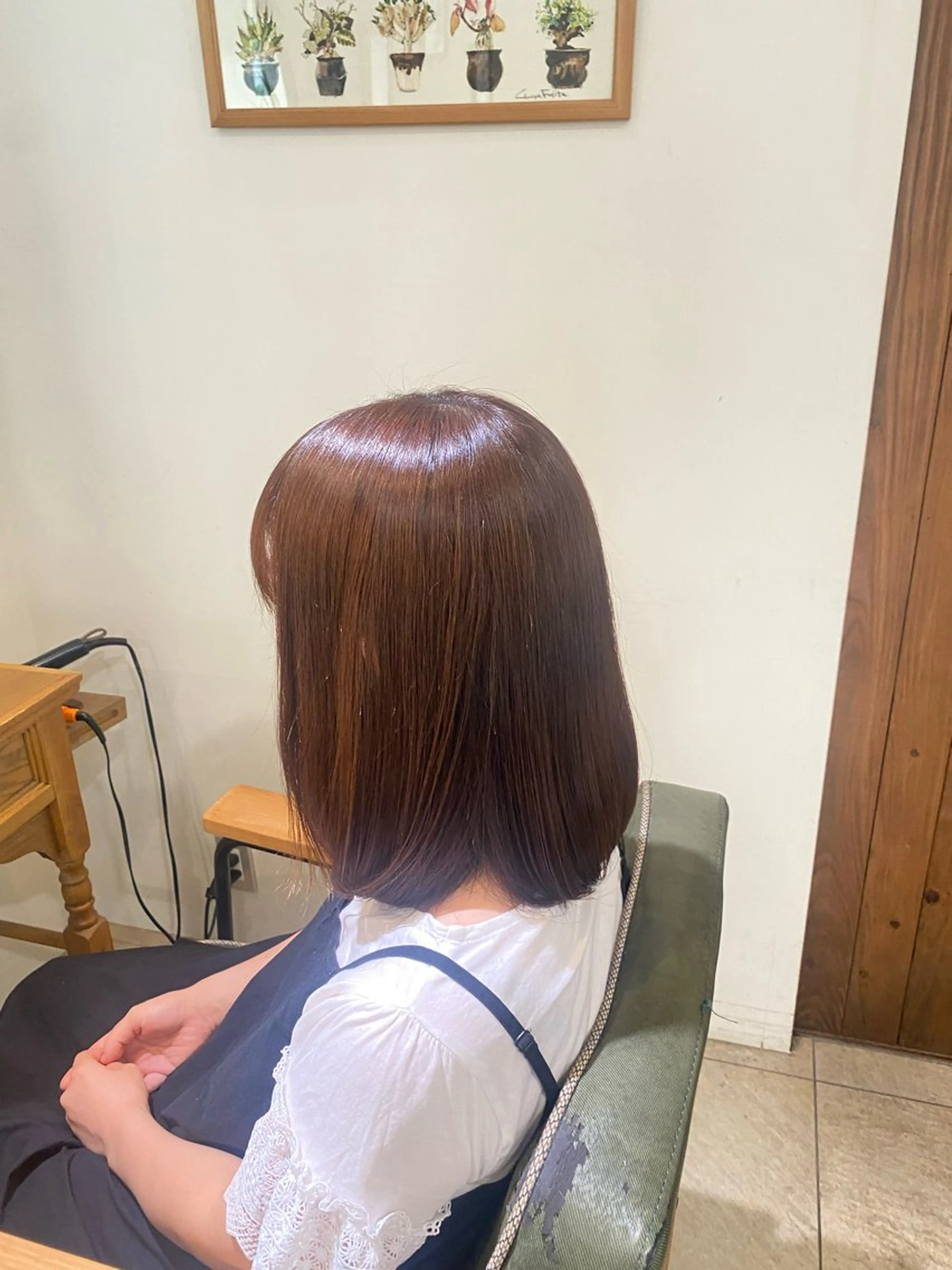 ミディアム ヘアカラー LiC えりのヘアスタイル