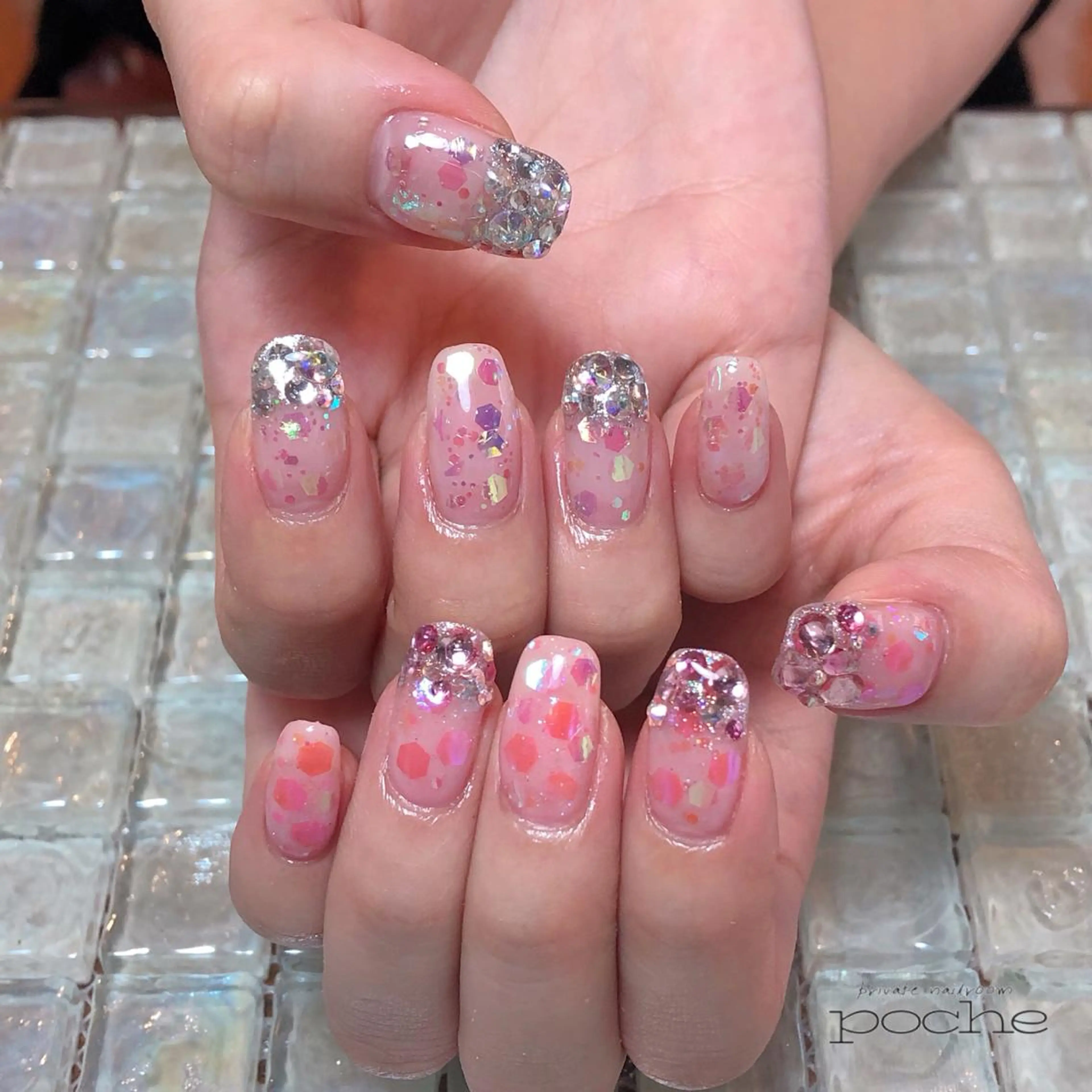 ネイル クリアネイル キラキラネイル ハンドネイル 工藤 理恵のネイルデザイン