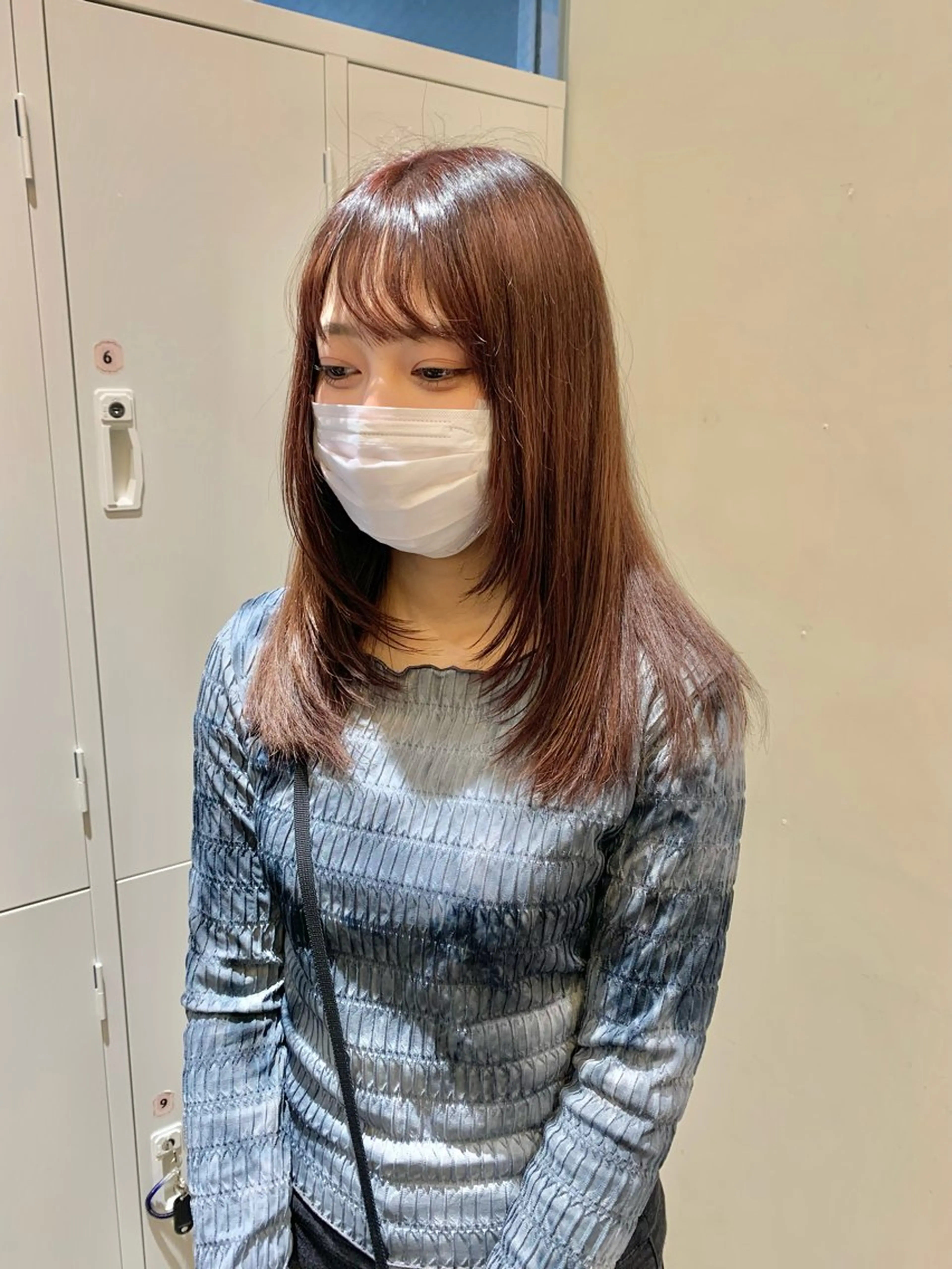セミロング カラー バレイヤージュ ブリーチ デザインカラー イヤリングカラー グラデーションカラー カット ヘアカラー トリートメント ひばりヶ丘美容室 ✂︎藤原珠輝✂︎のヘアスタイル