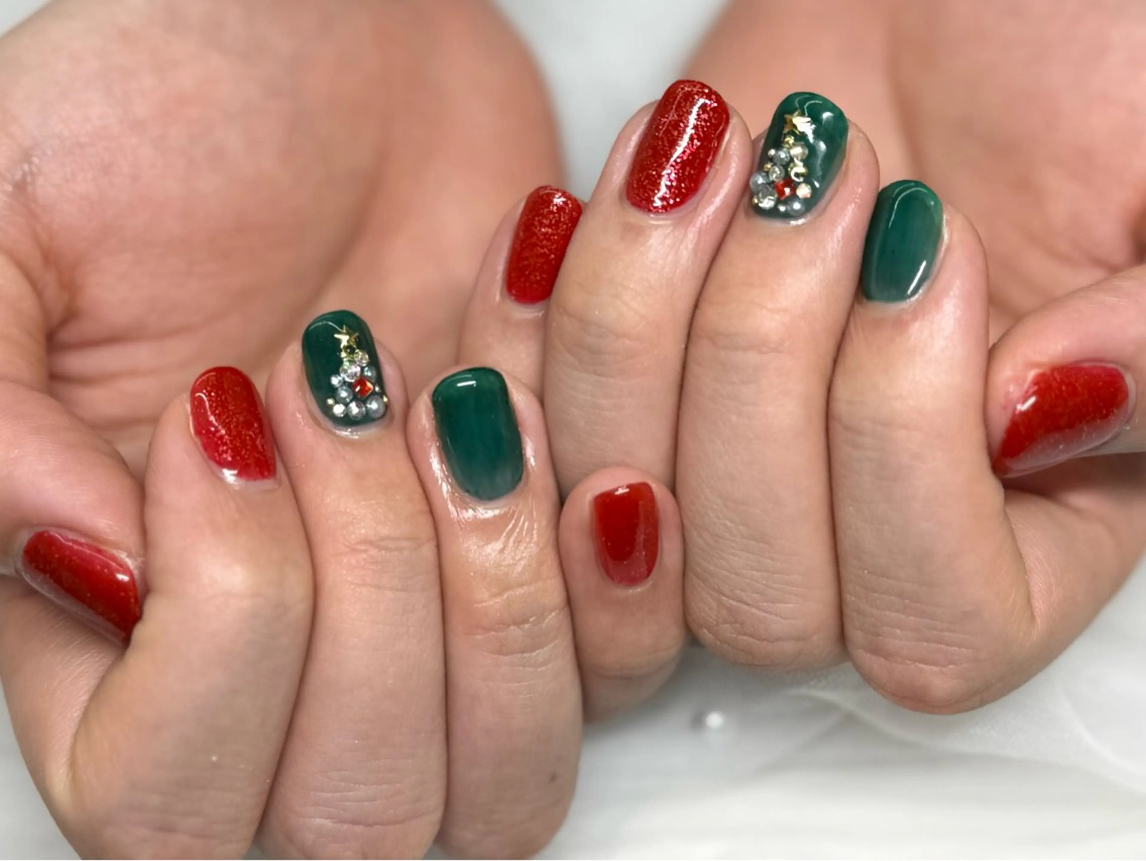 ネイル アートネイル 冬ネイル クリスマス salone Regina 【サローネ　レジーナ】所属・Regina Marinaのネイルデザイン