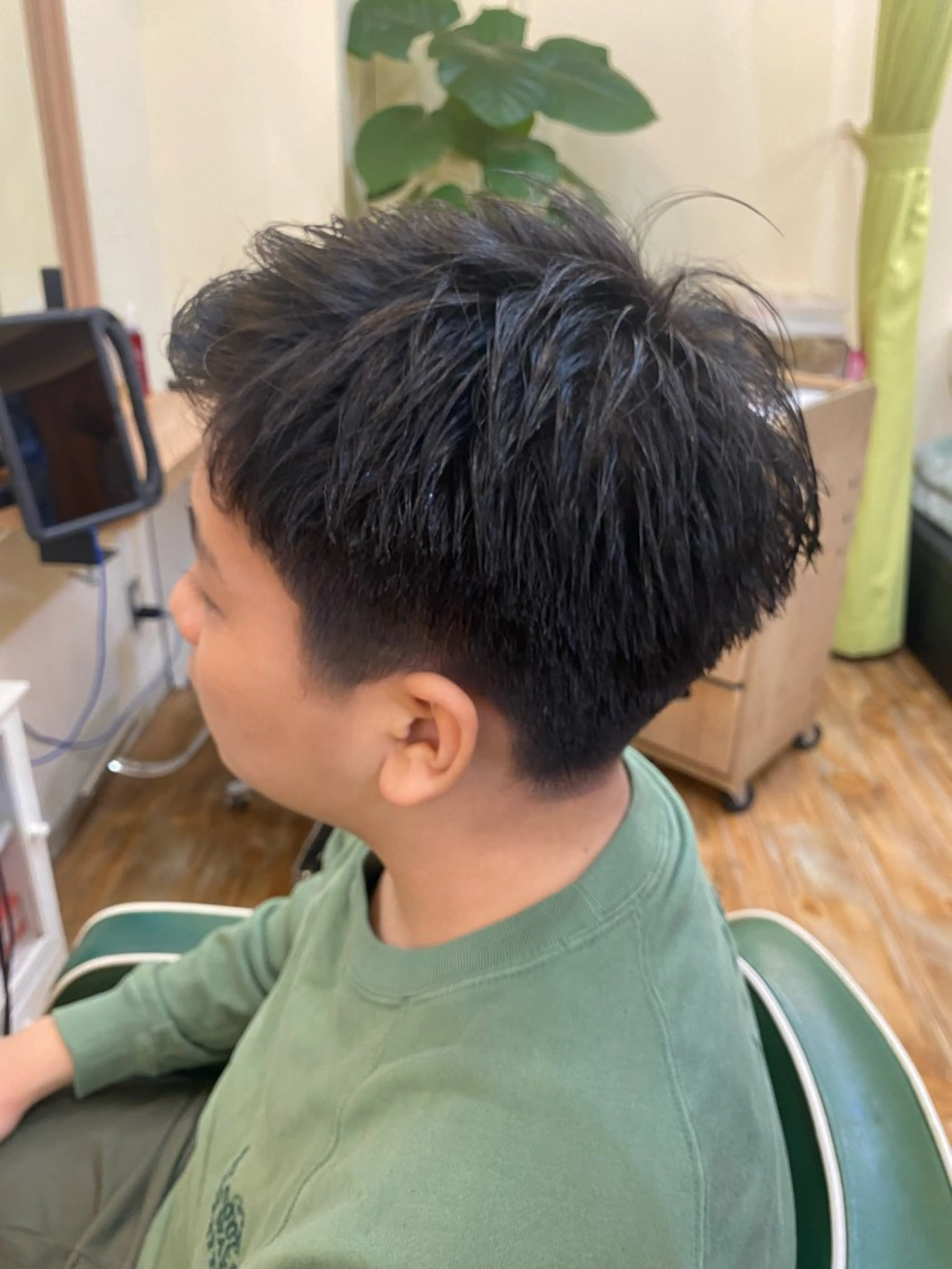 メンズ 刈り上げ cachecache白金高輪店所属・⭐️メンズ特化⭐️ 山﨑日向汰のヘアスタイル