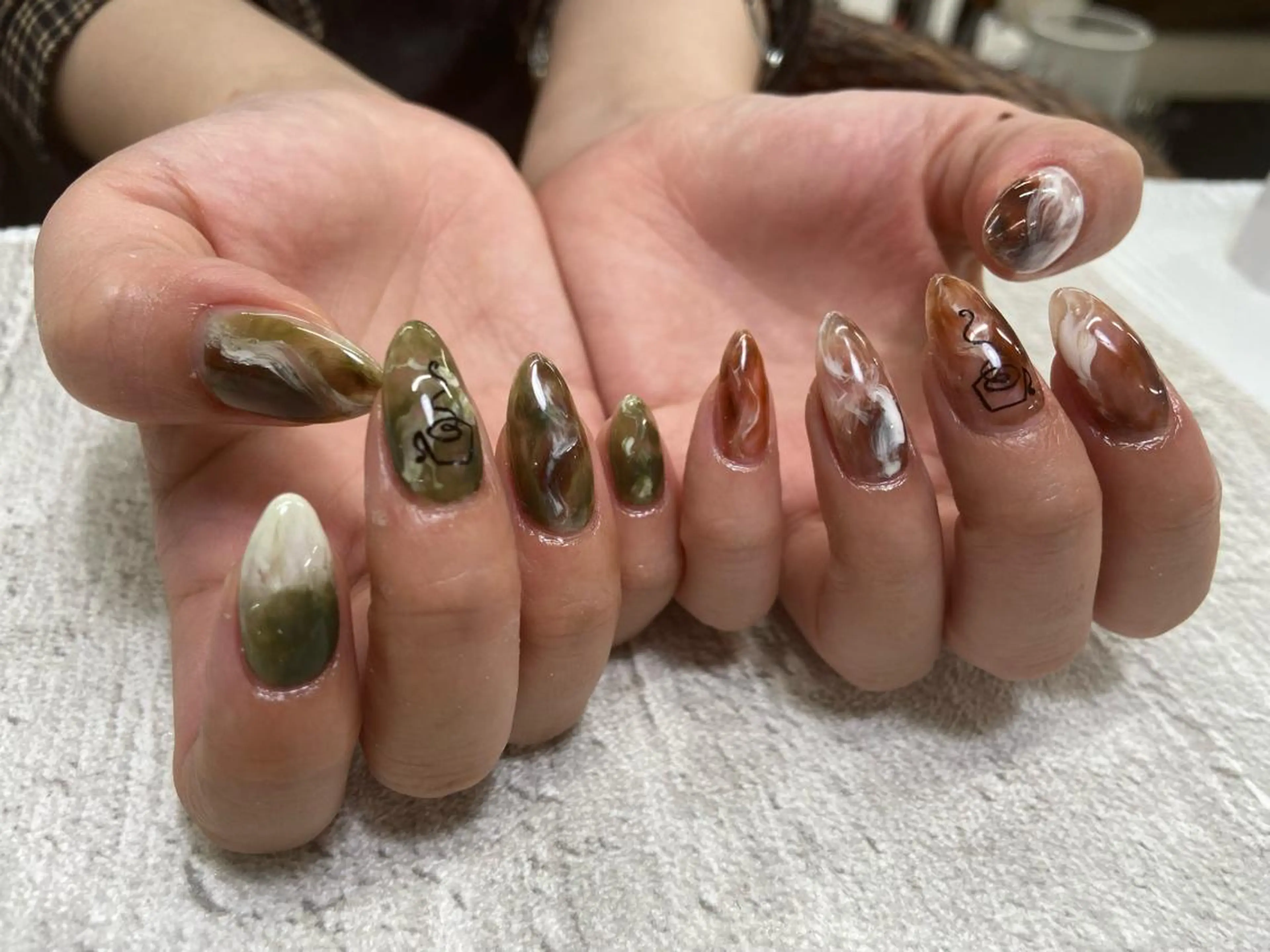 ネイル MAXKELLY  福岡天神所属・MAXKELLY natsuのネイルデザイン