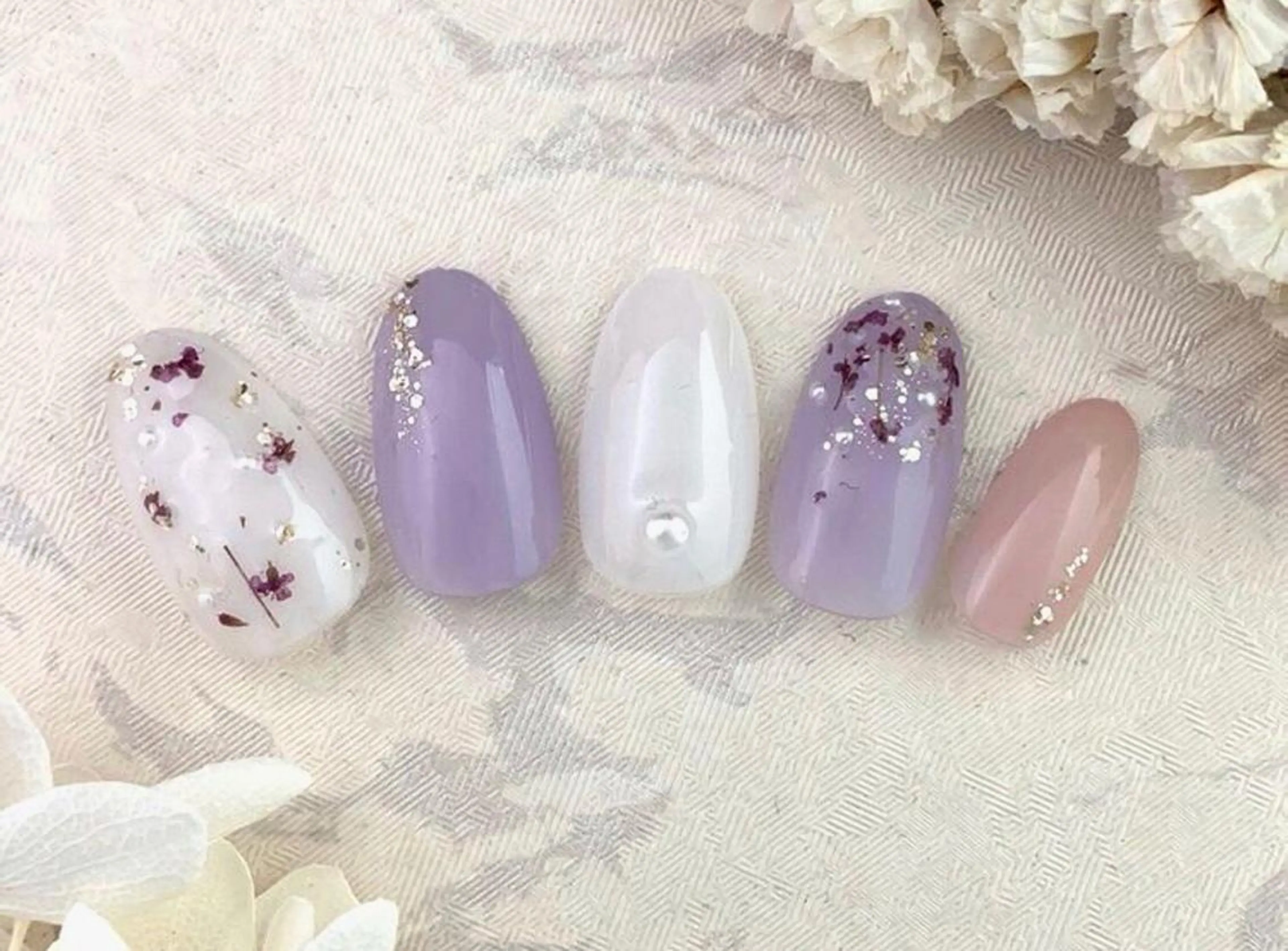 ネイル nail salon　Natural Cure所属・平井 彩香のネイルデザイン