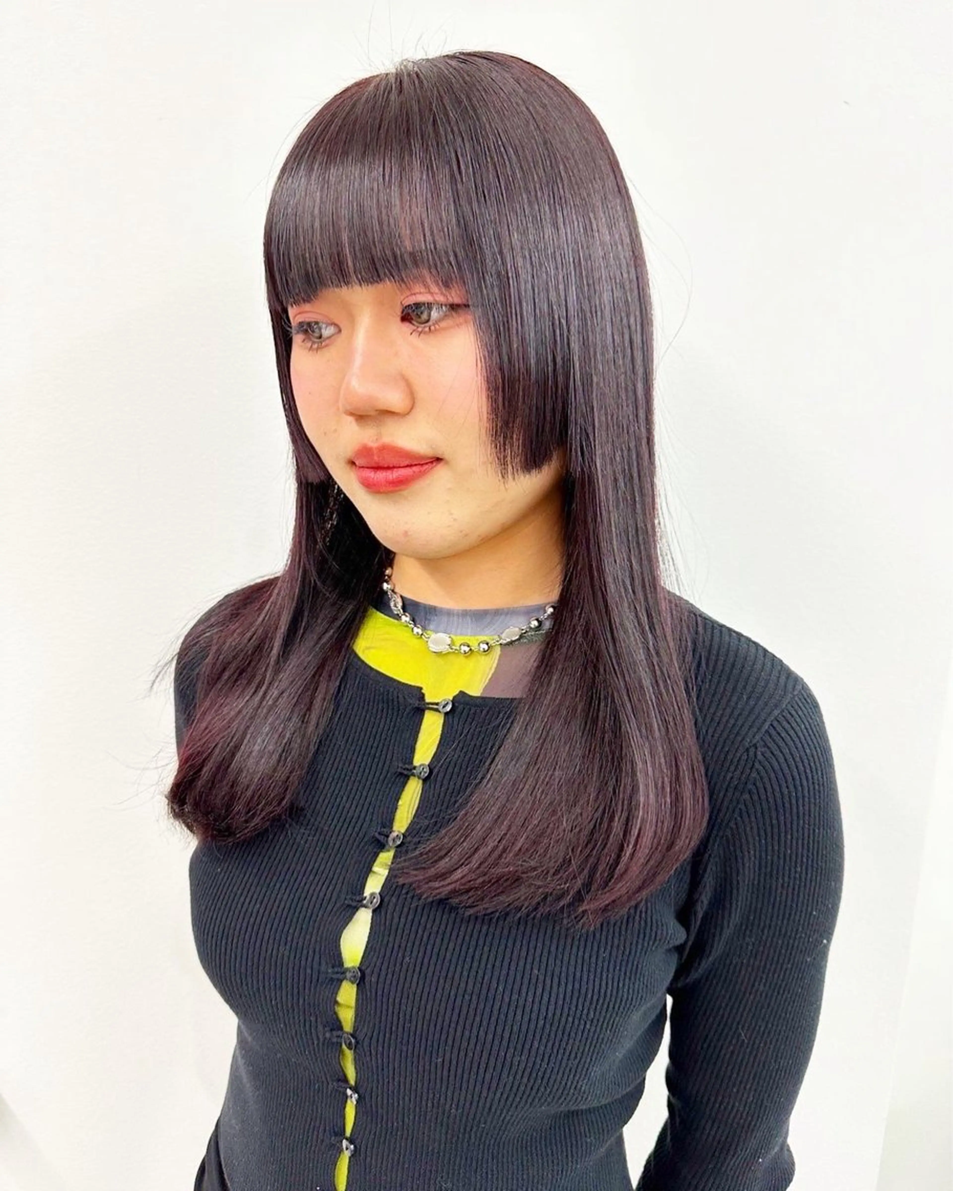 セミロング カラー ヘアカラー トリートメント 🍒ワイン系 ウルフカット🍒拓未のヘアスタイル