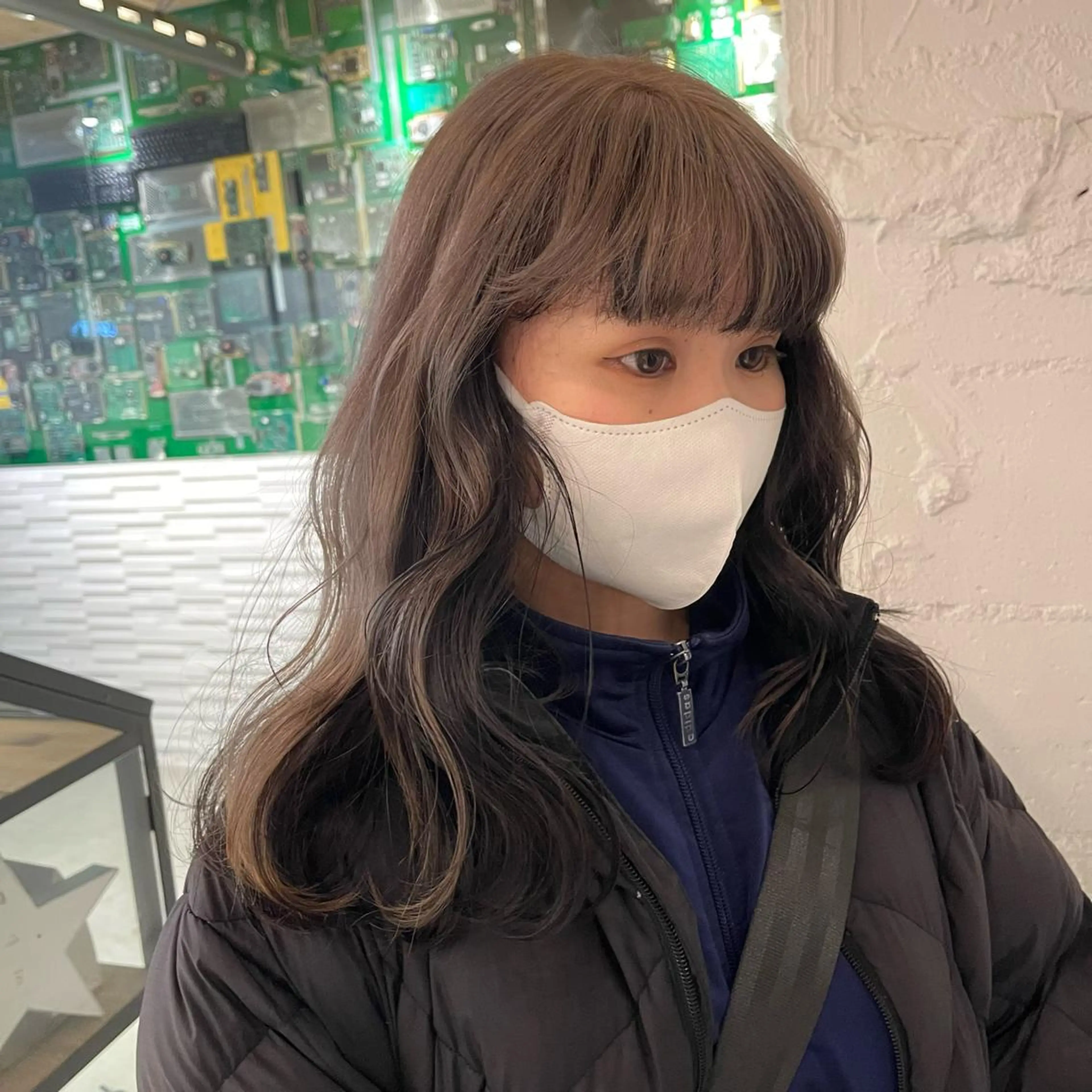 ロング カラー ヘアカラー トリートメント lunty miichiのヘアスタイル