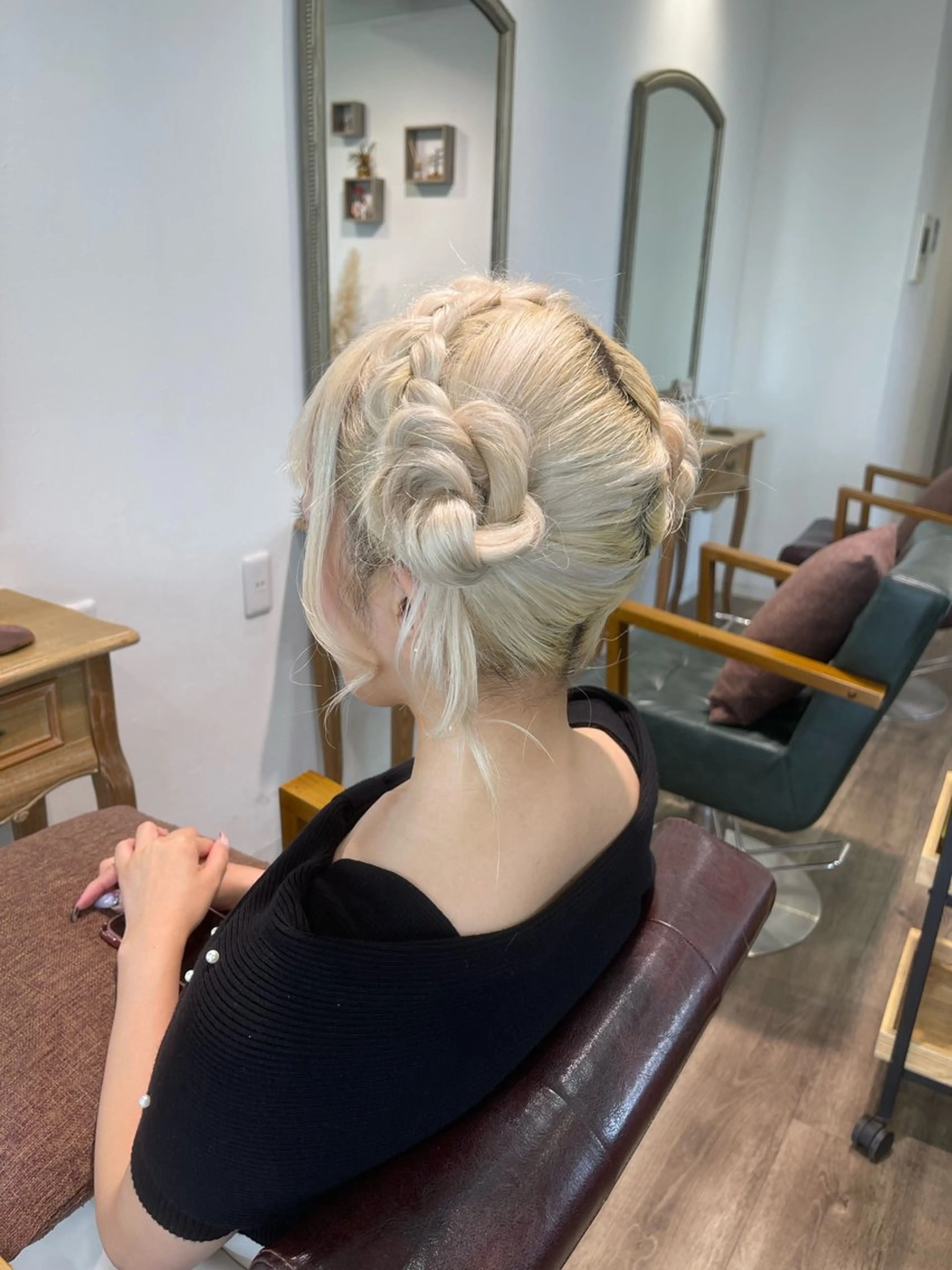ロング ヘアアレンジ ヘアセット Felice Erikaのヘアスタイル