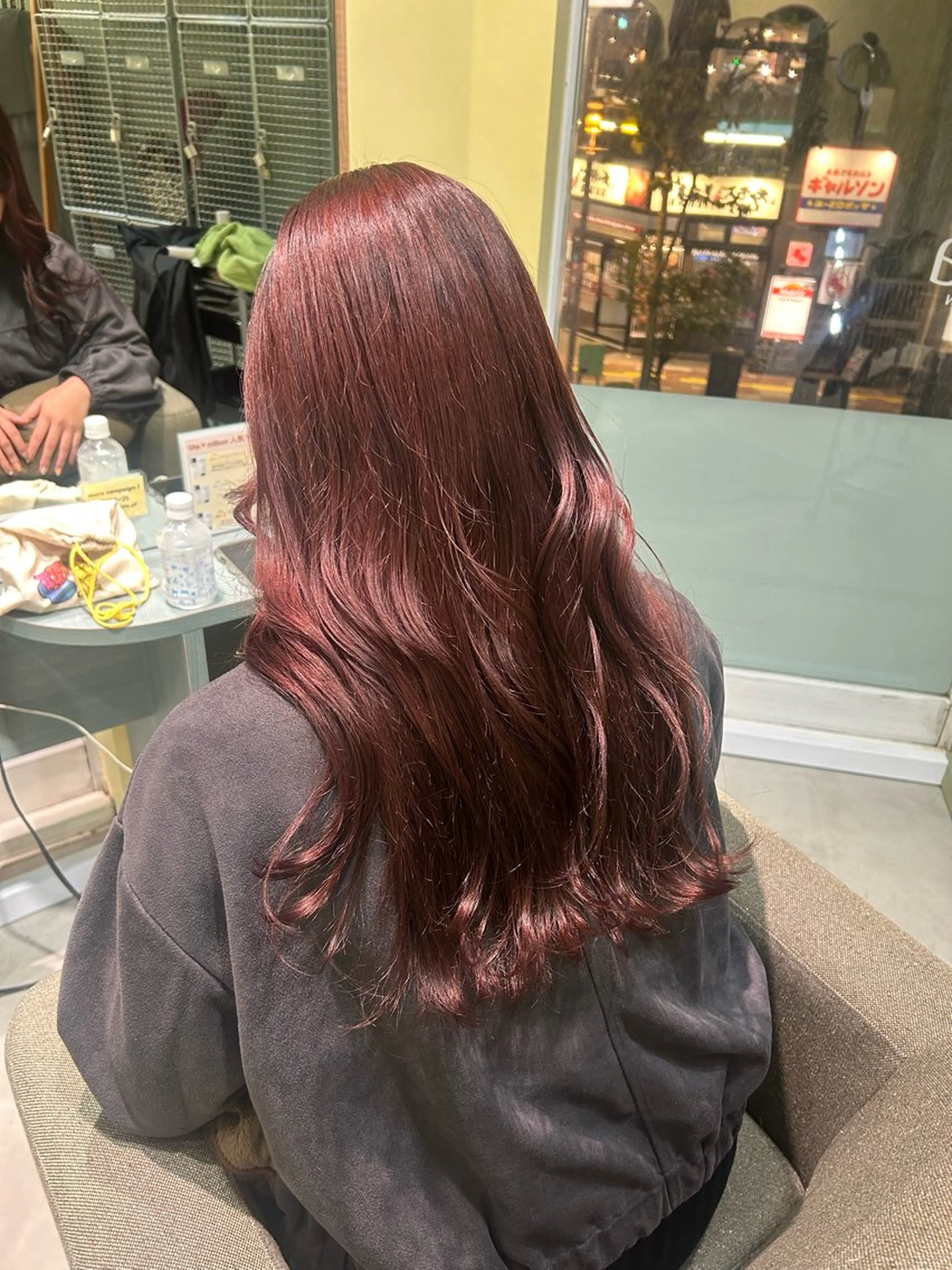 セミロング カット ヘアカラー uta所属・カットモデル募集 トモカのヘアスタイル
