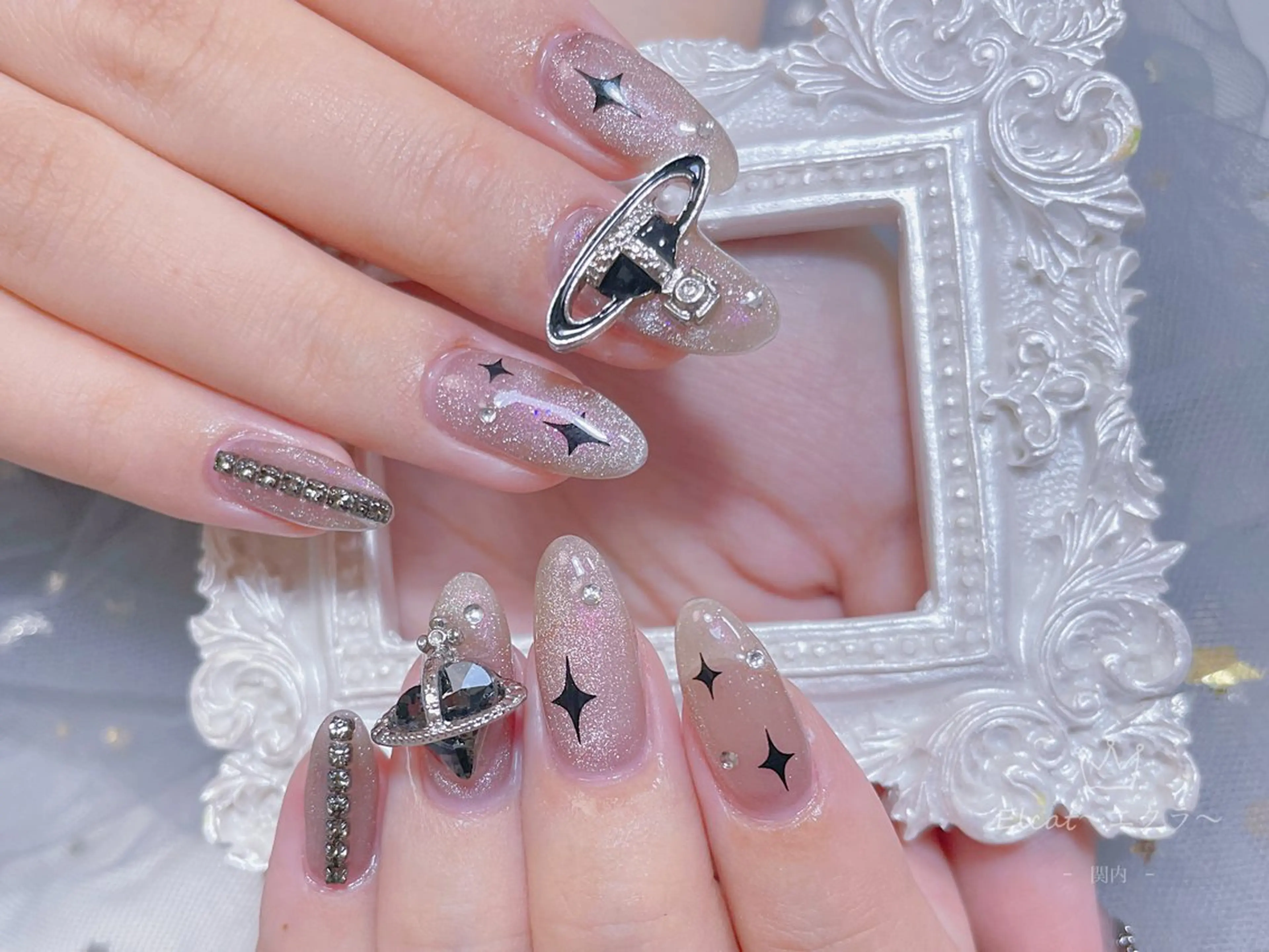 ネイル ハンドネイル ネイルサロンエクラ 🫧Shizukaのネイルデザイン