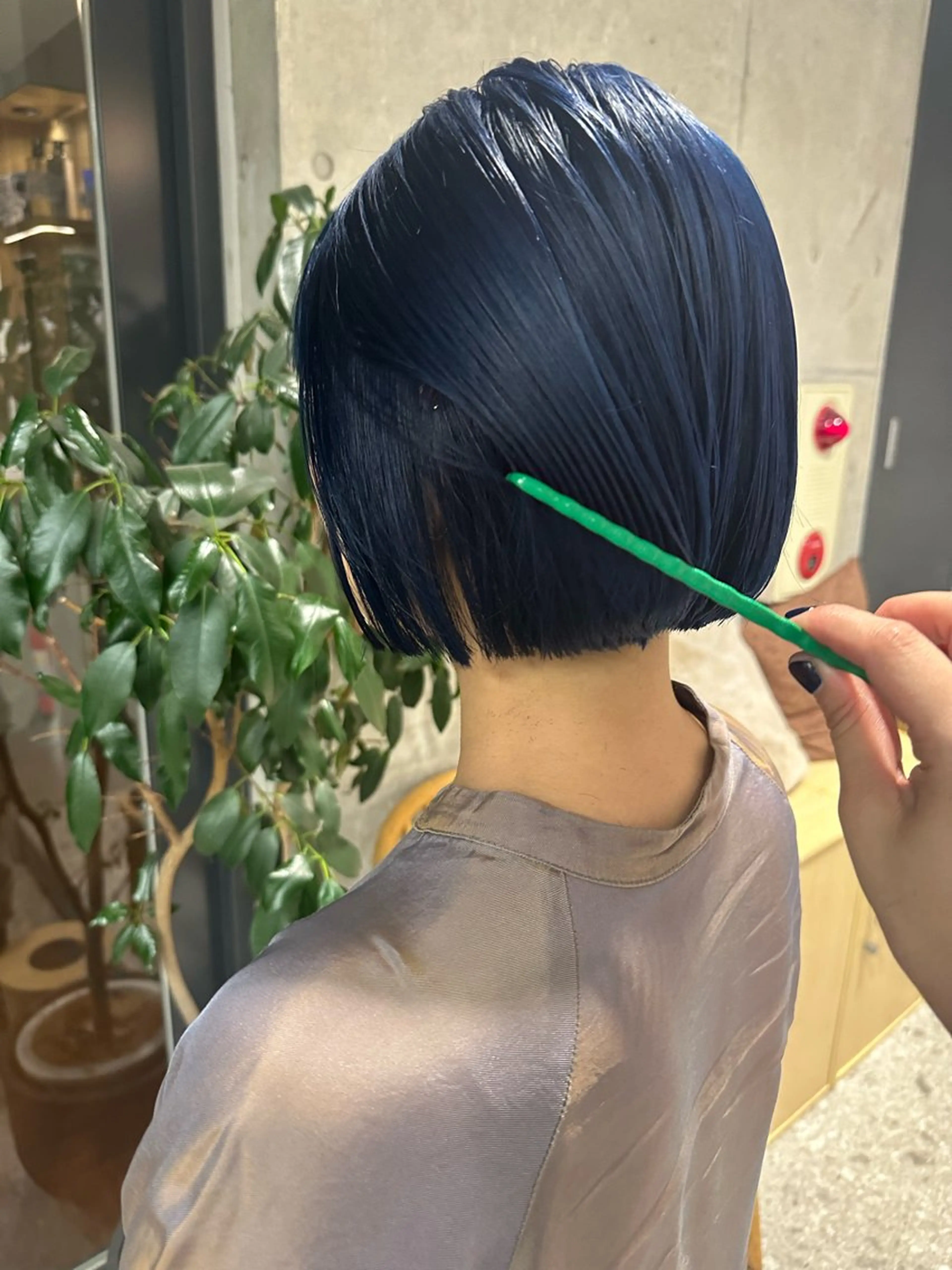 ショート カラー ヘアカラー トリートメント Yahiko ハイトーンのヘアスタイル