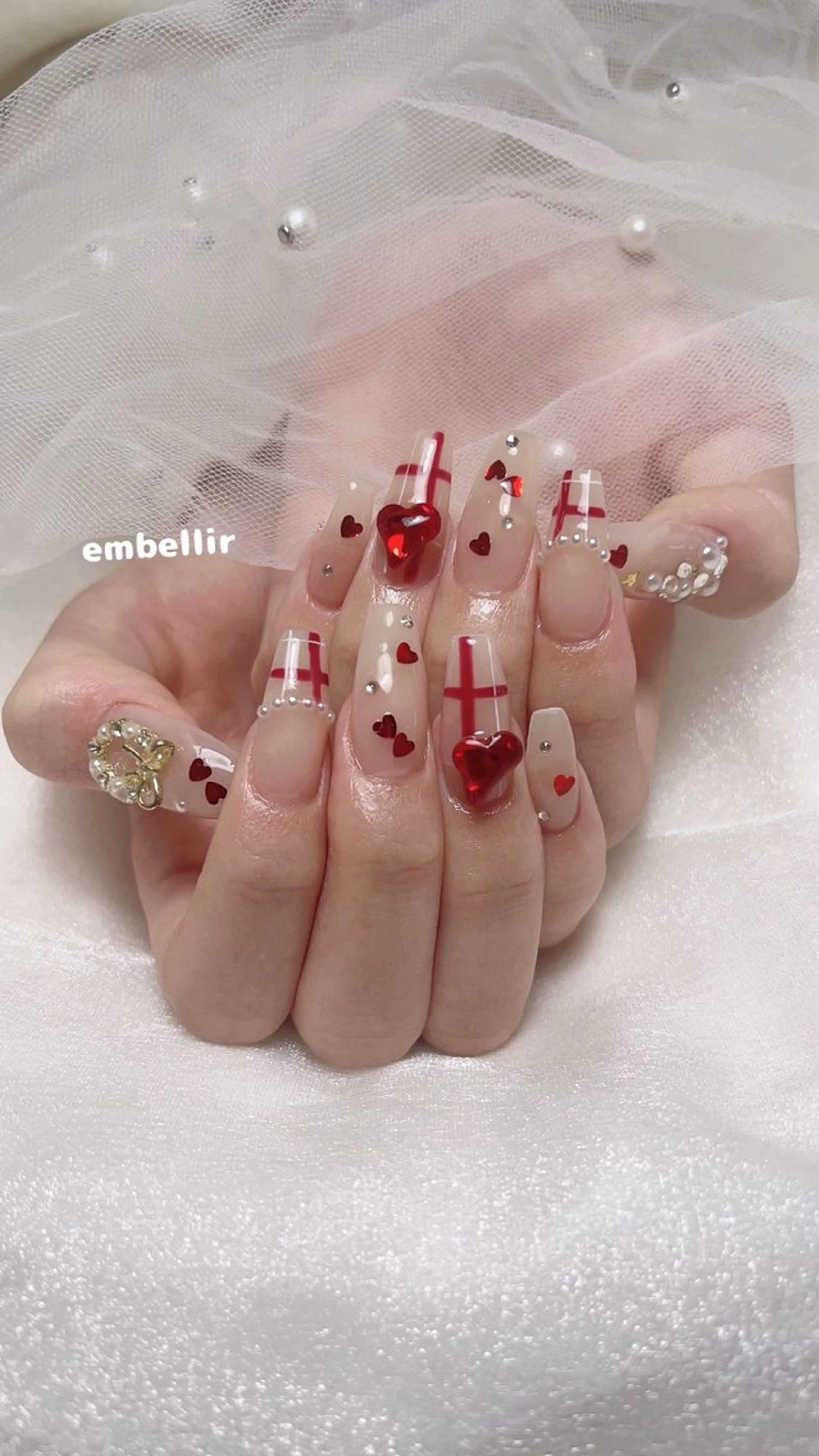 ネイル 冬ネイル クリスマス ハンドネイル emi ♡のネイルデザイン