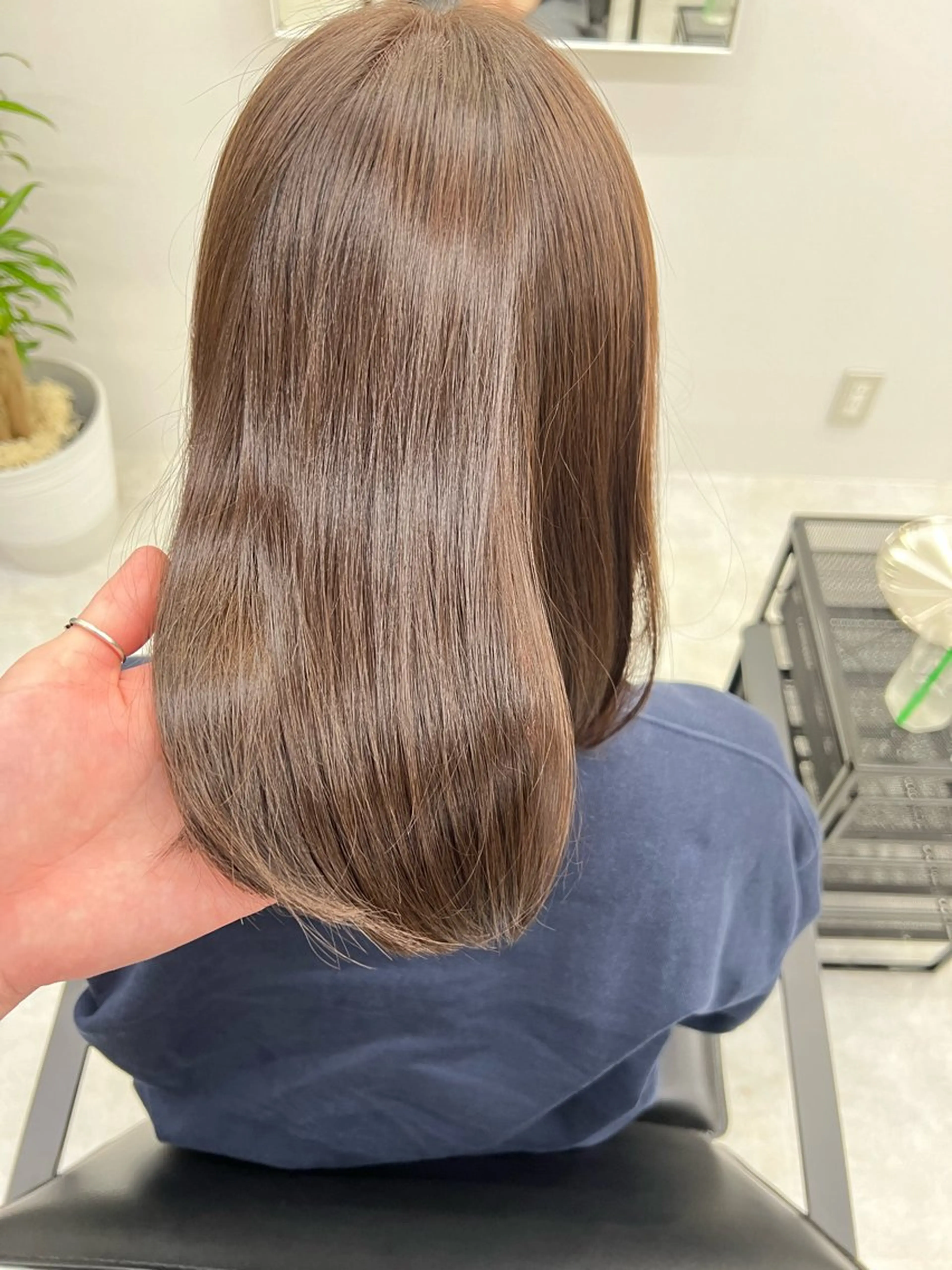 ミディアム カラー カット ヘアカラー 【YUTO】確実に 髪を綺麗にするプロ。のヘアスタイル