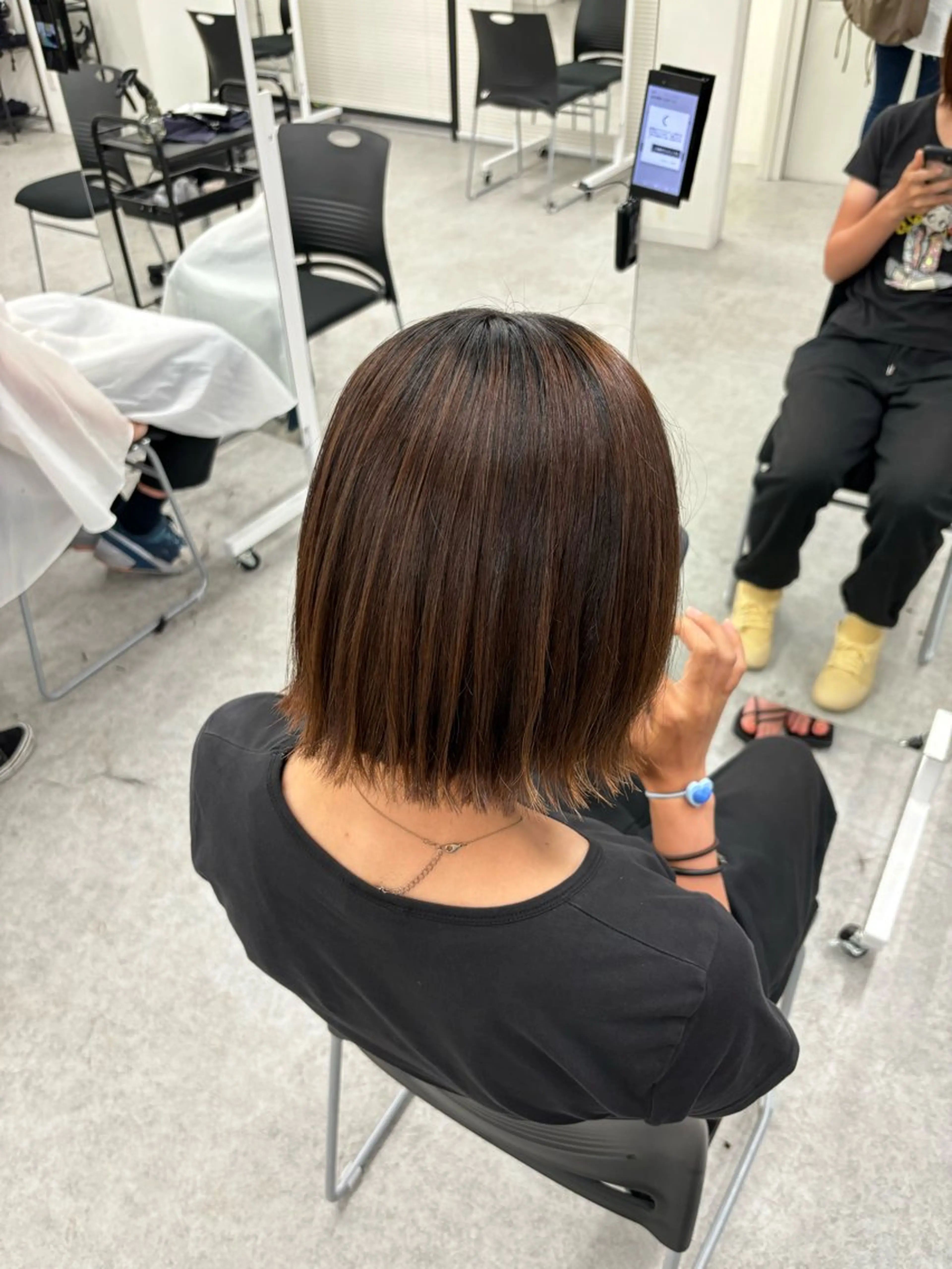 ミディアム カット ヘッドスパ ヘアセット 透明感ハイトーン☁️ 斗和🫧天神のヘアスタイル