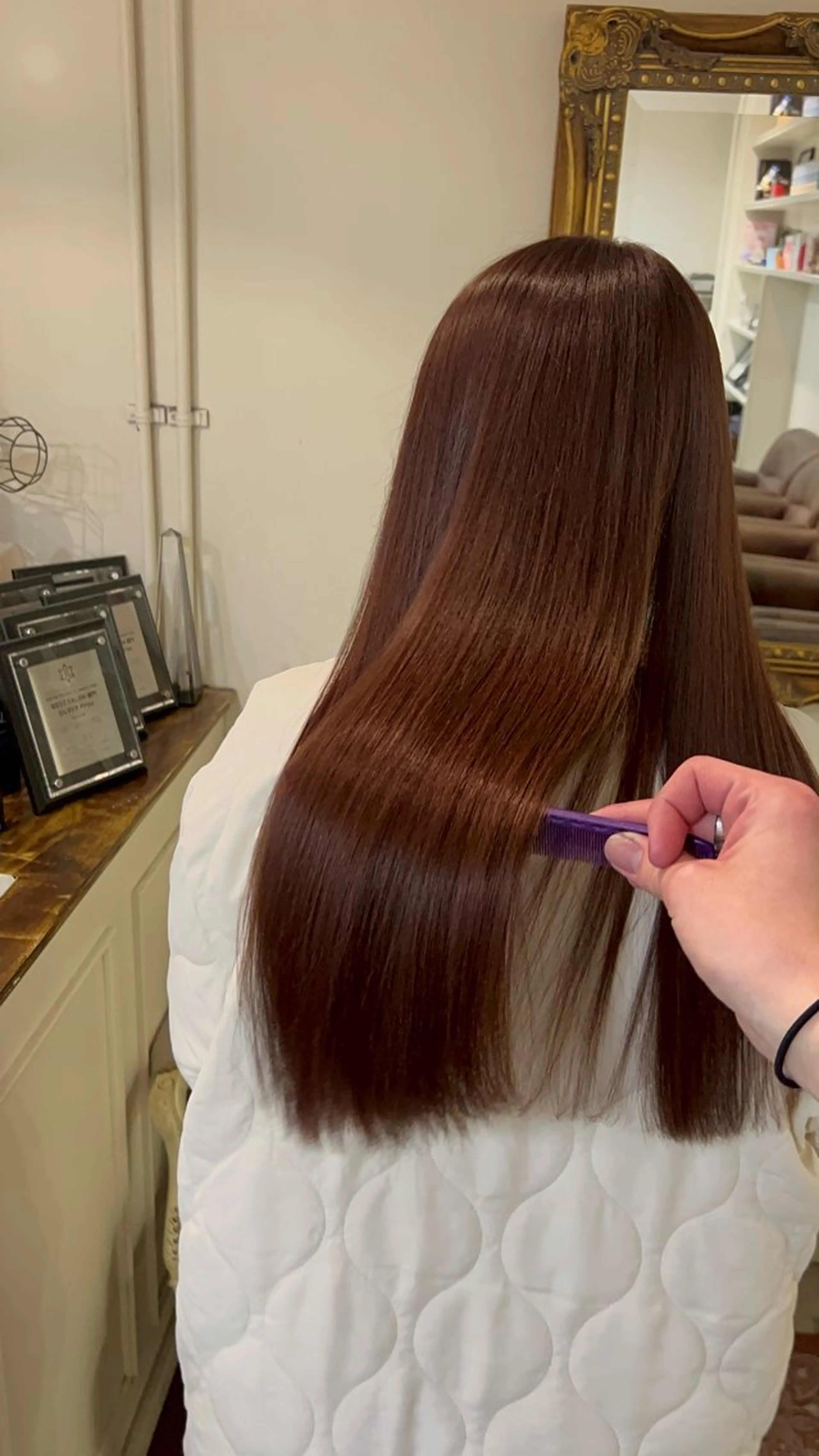 ロング カラー ブリーチ ブリーチなしカラー オカベ ショウマのヘアスタイル