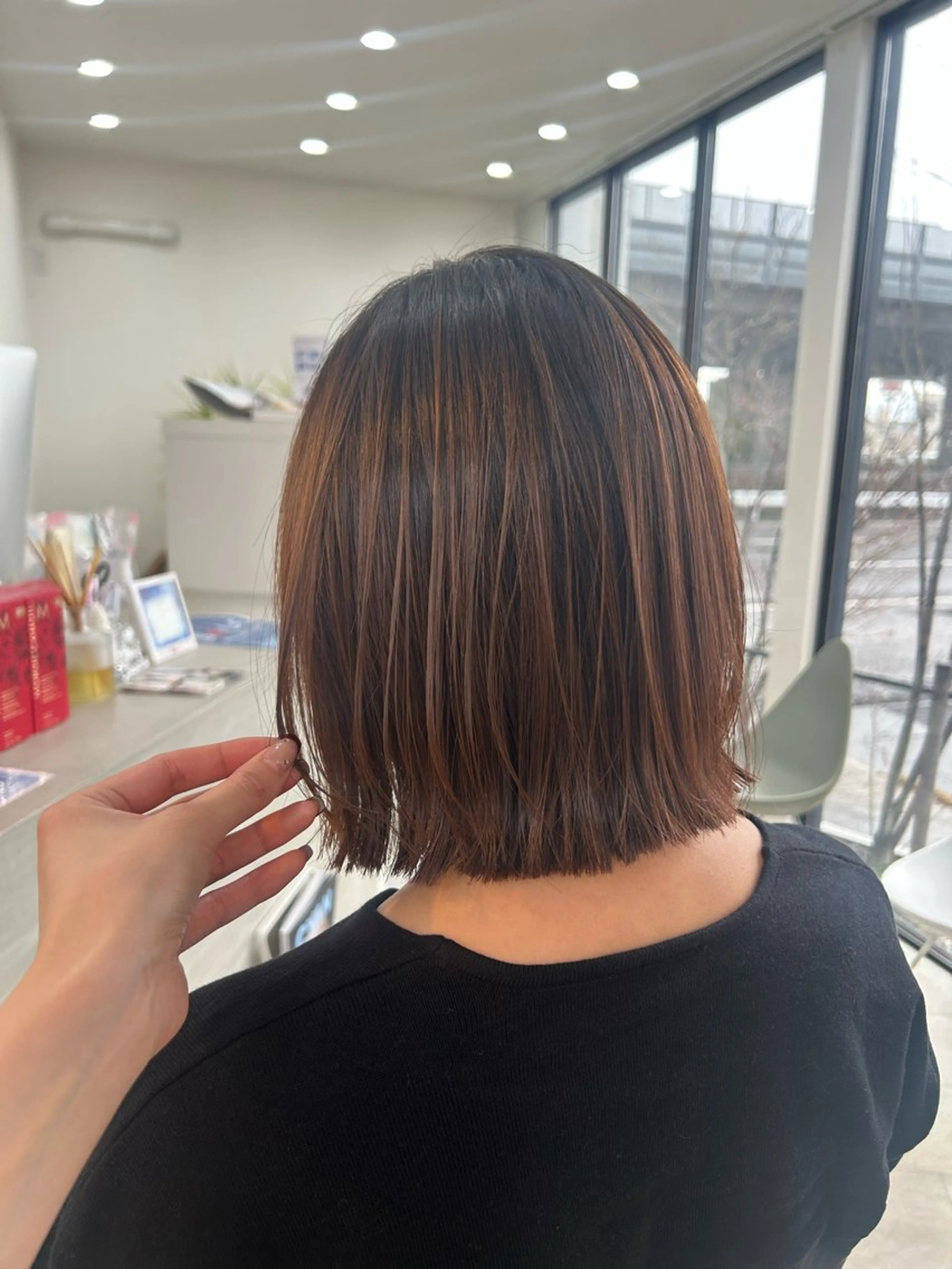 ショート ボブ レイヤーカット カット suehiro yunaのヘアスタイル