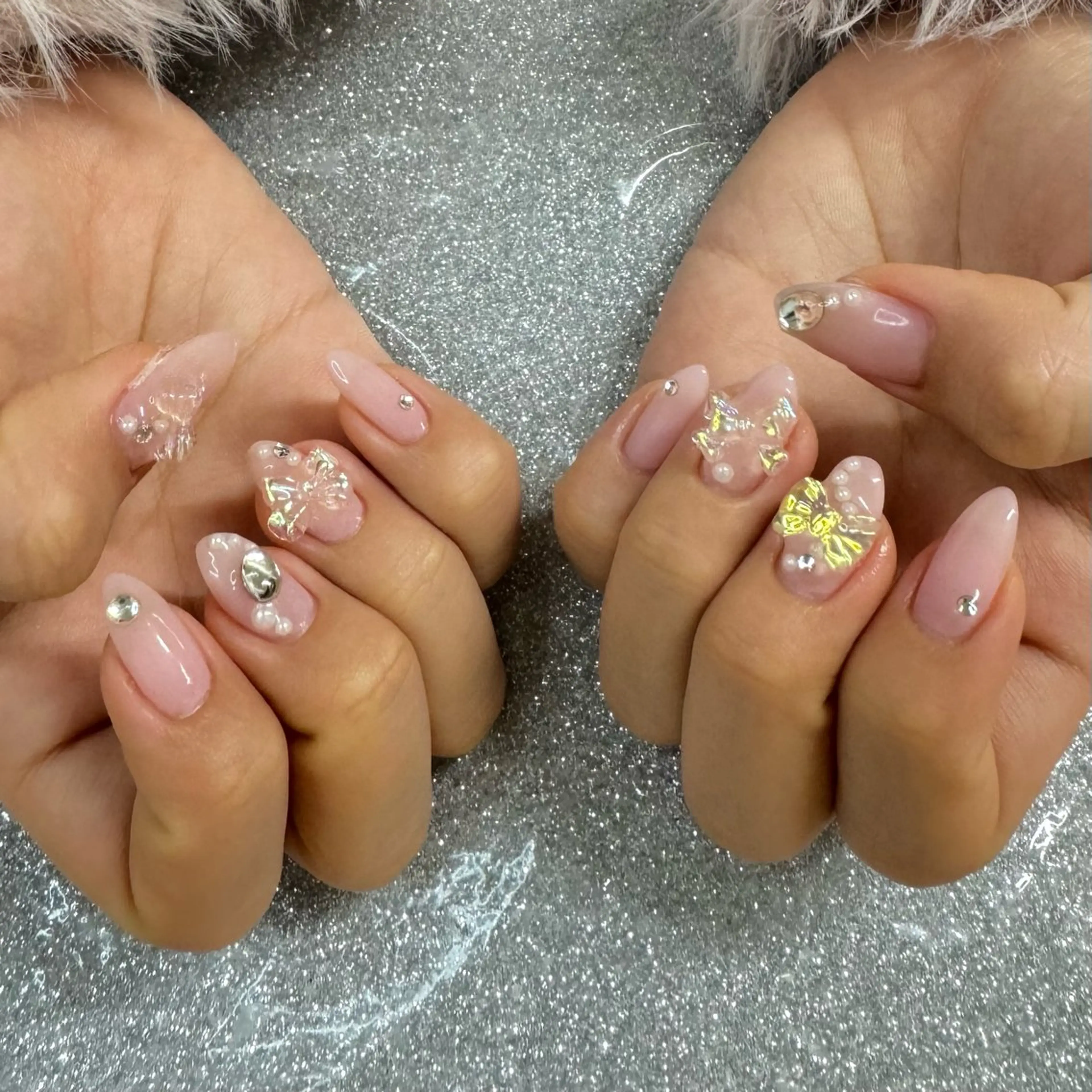 ネイル ハンドネイル VIERU RIRIKA🌻のネイルデザイン