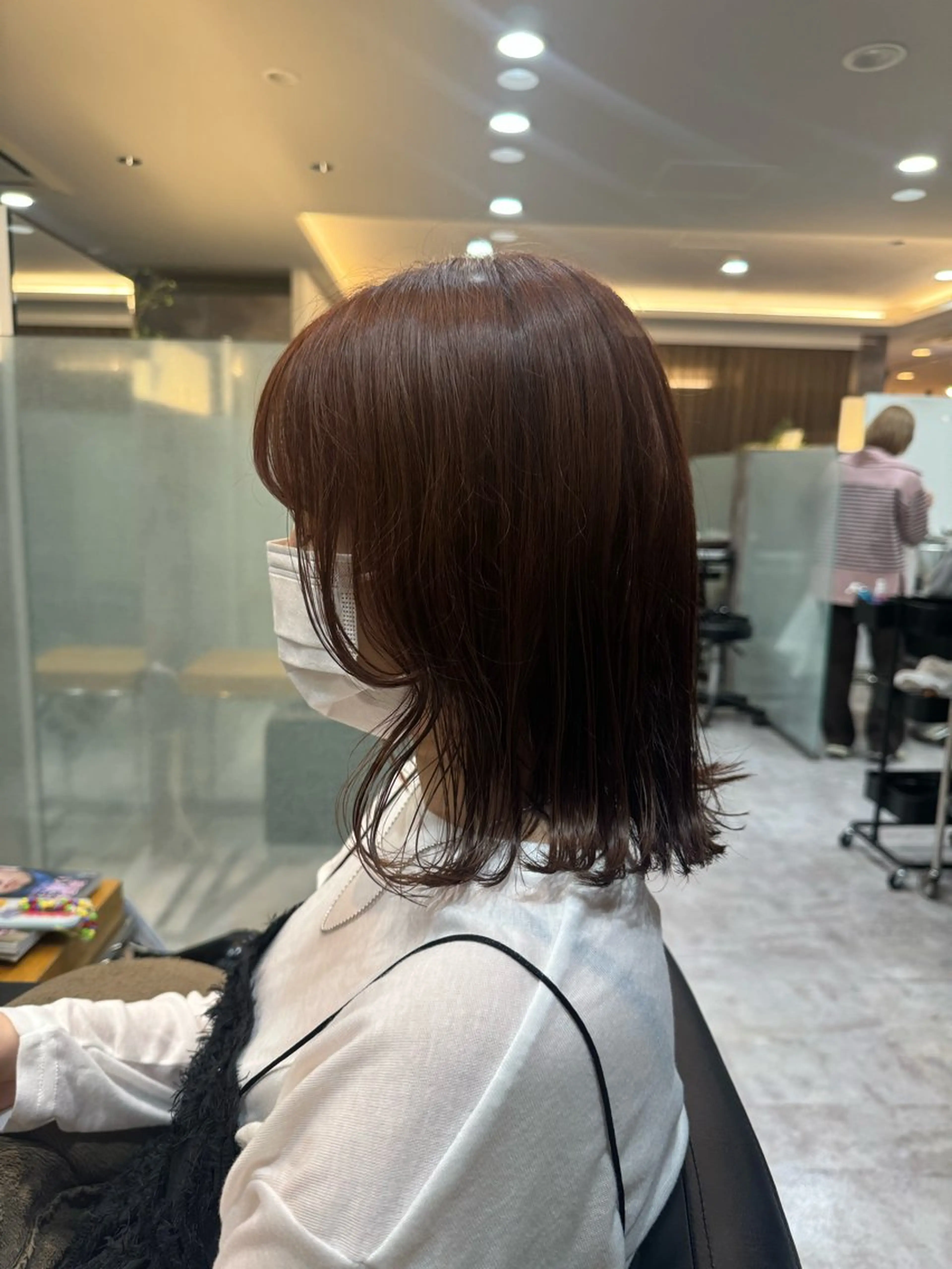 ミディアム カット ヘアカラー 北川 栞菜のヘアスタイル