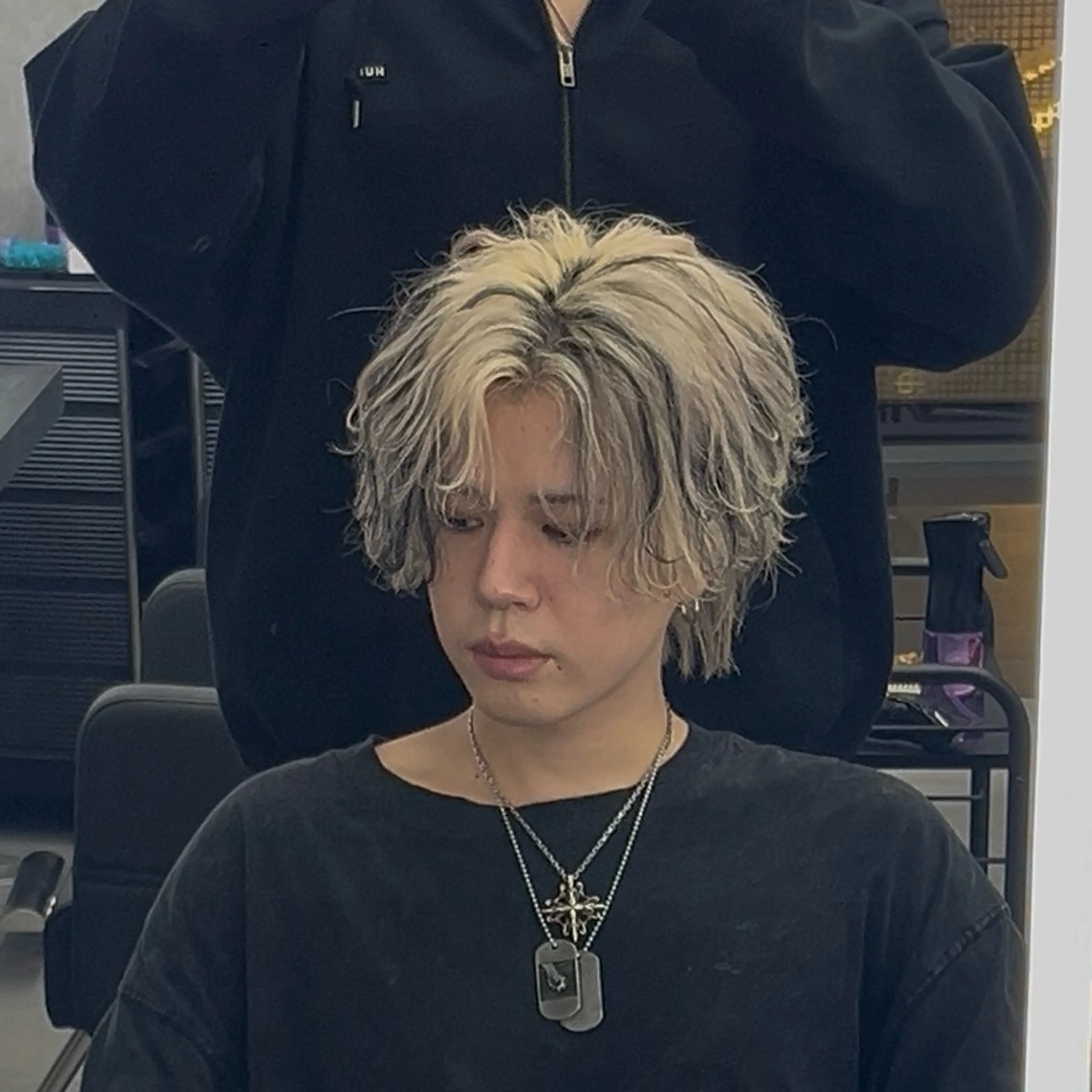 ショート カラー ヘアアレンジ メンズ マッシュ メンズウルフカット ウルフカット カット ヘアカラー 札幌メンズ特化/ RIKUのヘアスタイル