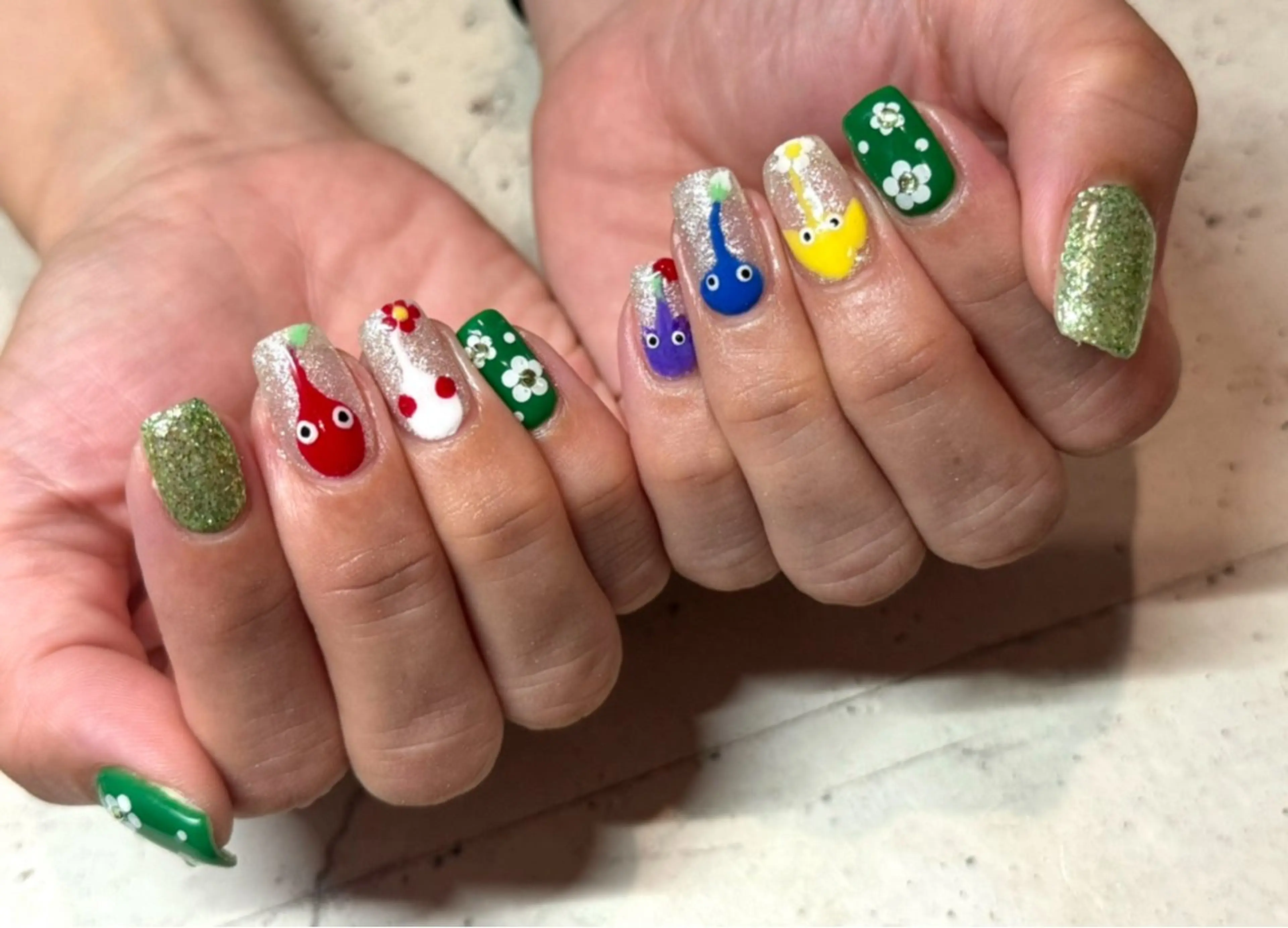 ネイル ハンドネイル nailsalon Lumiereのネイルデザイン