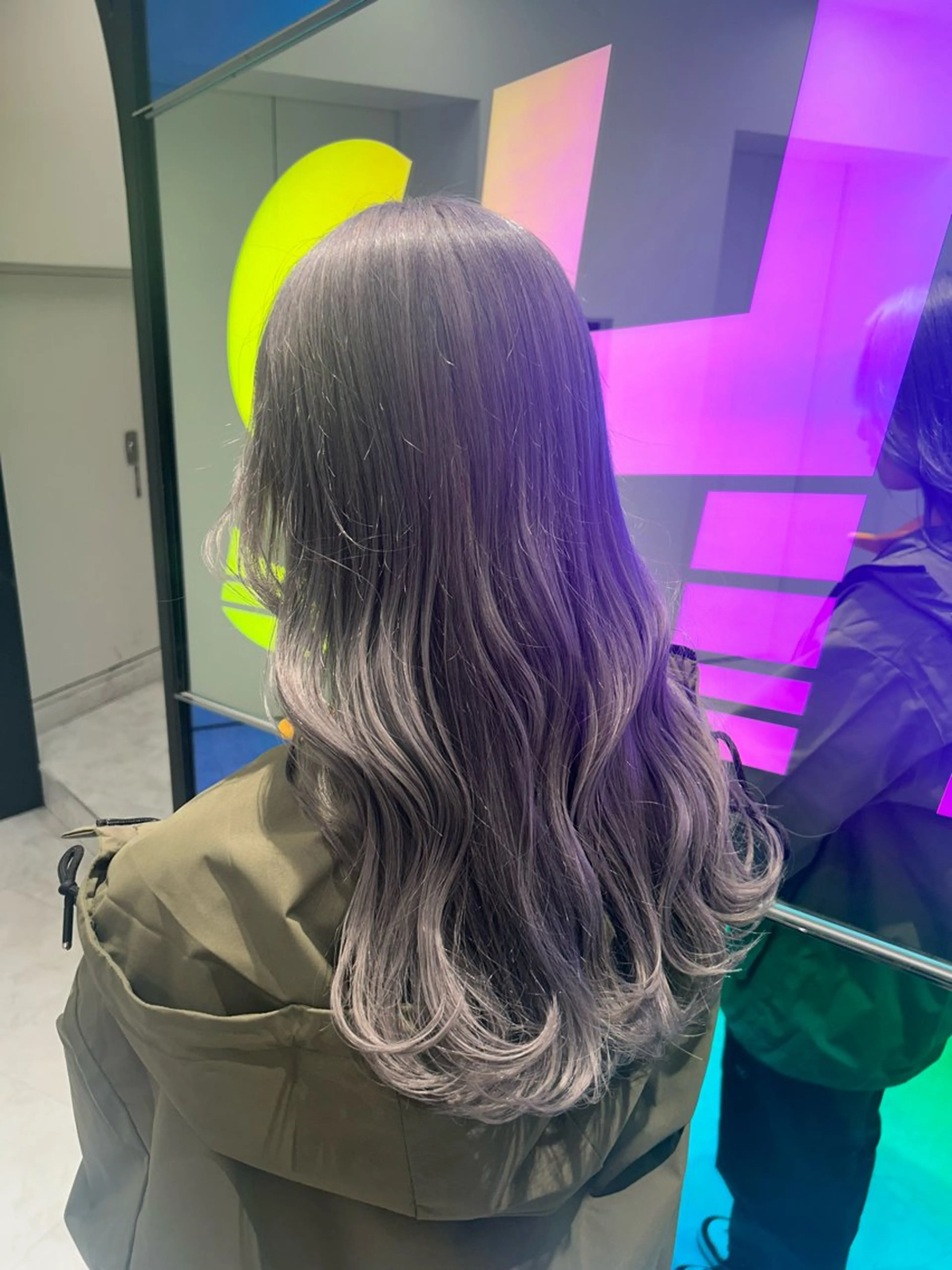 ロング カラー ヘアカラー トリートメント ヘッドスパ 🩷暖色カラー🩷 BONのヘアスタイル