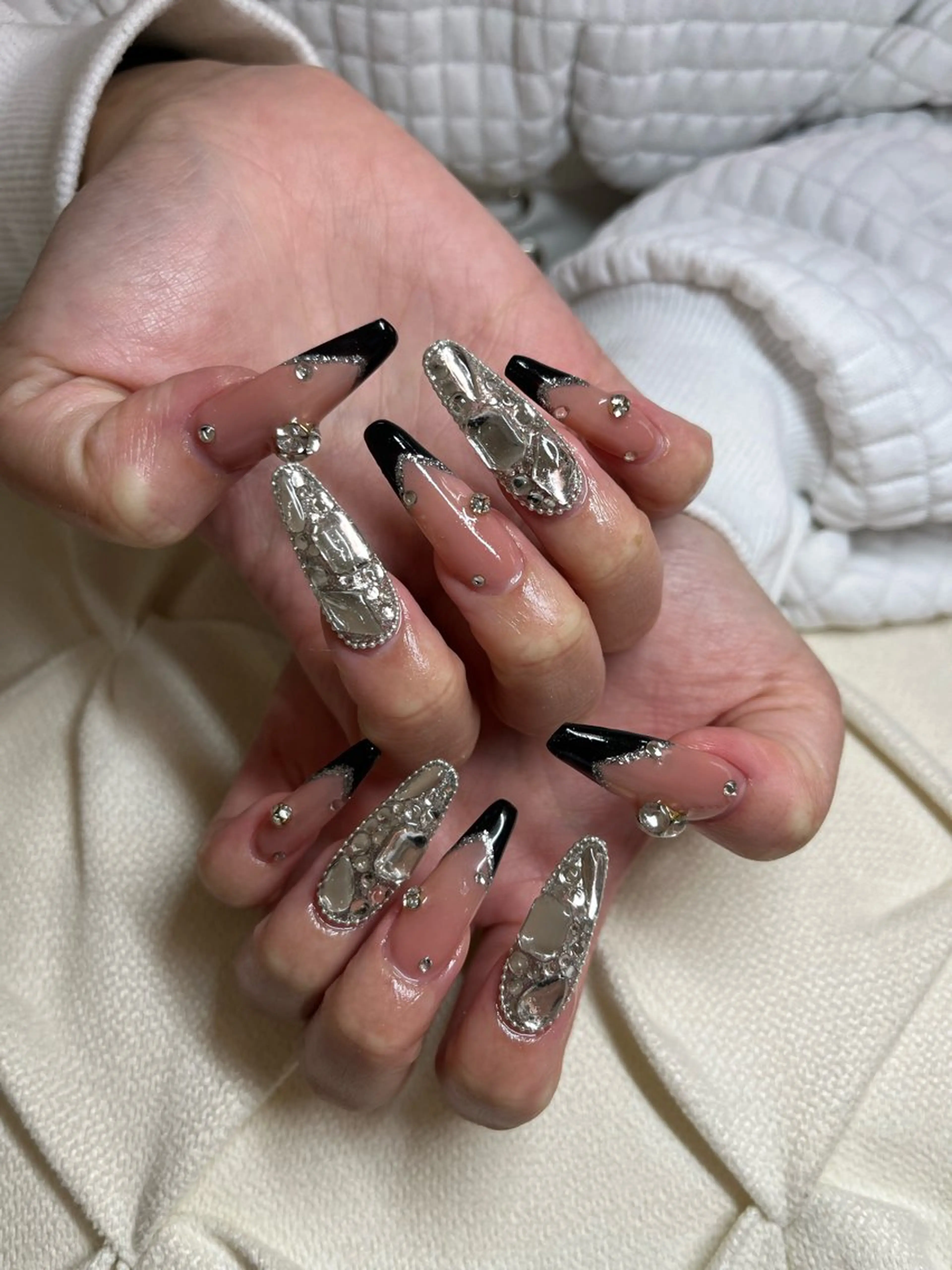 ネイル ハンドネイル nail.salon .Reversalのネイルデザイン