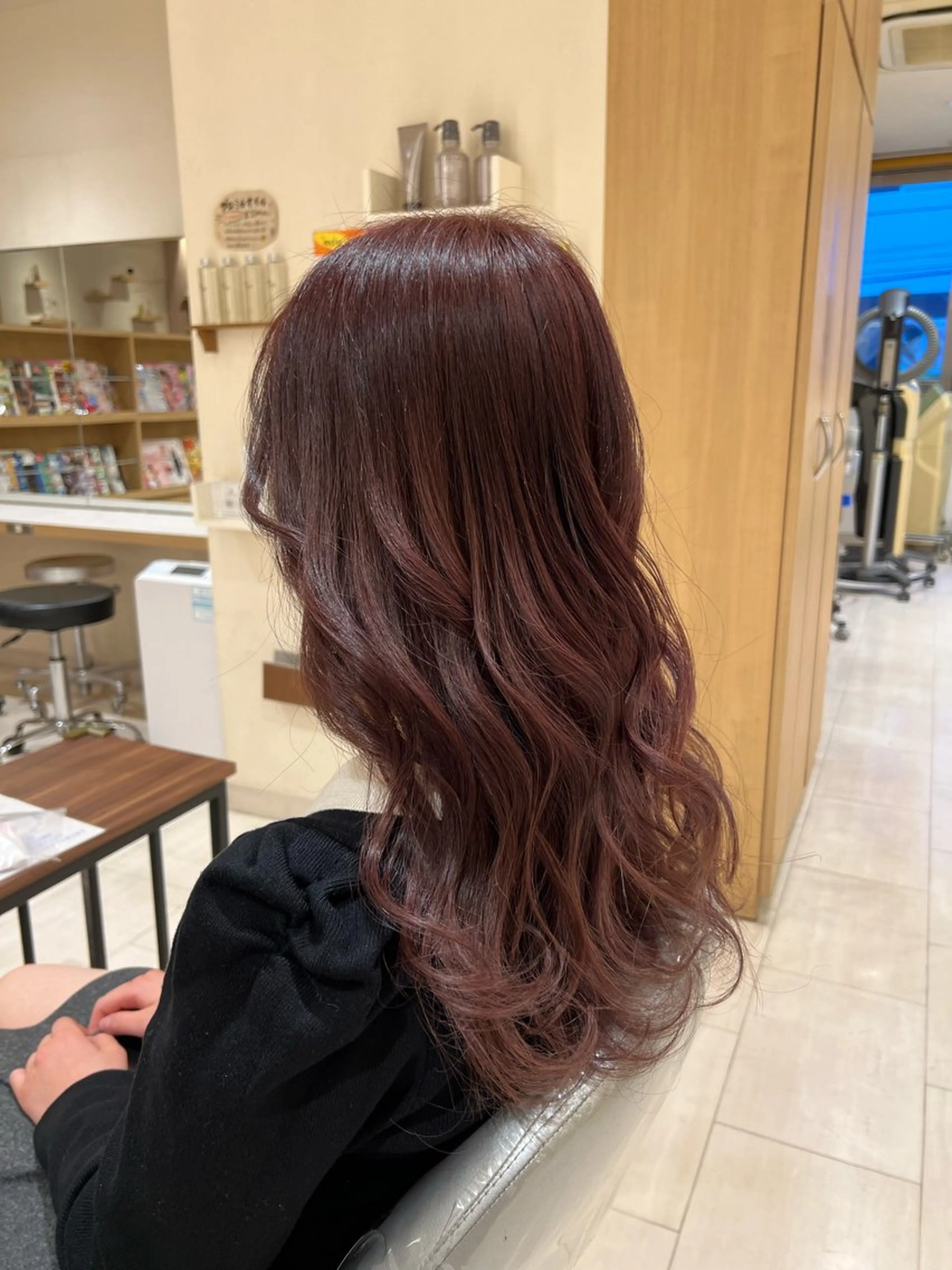 カラー 久永 菫のヘアスタイル