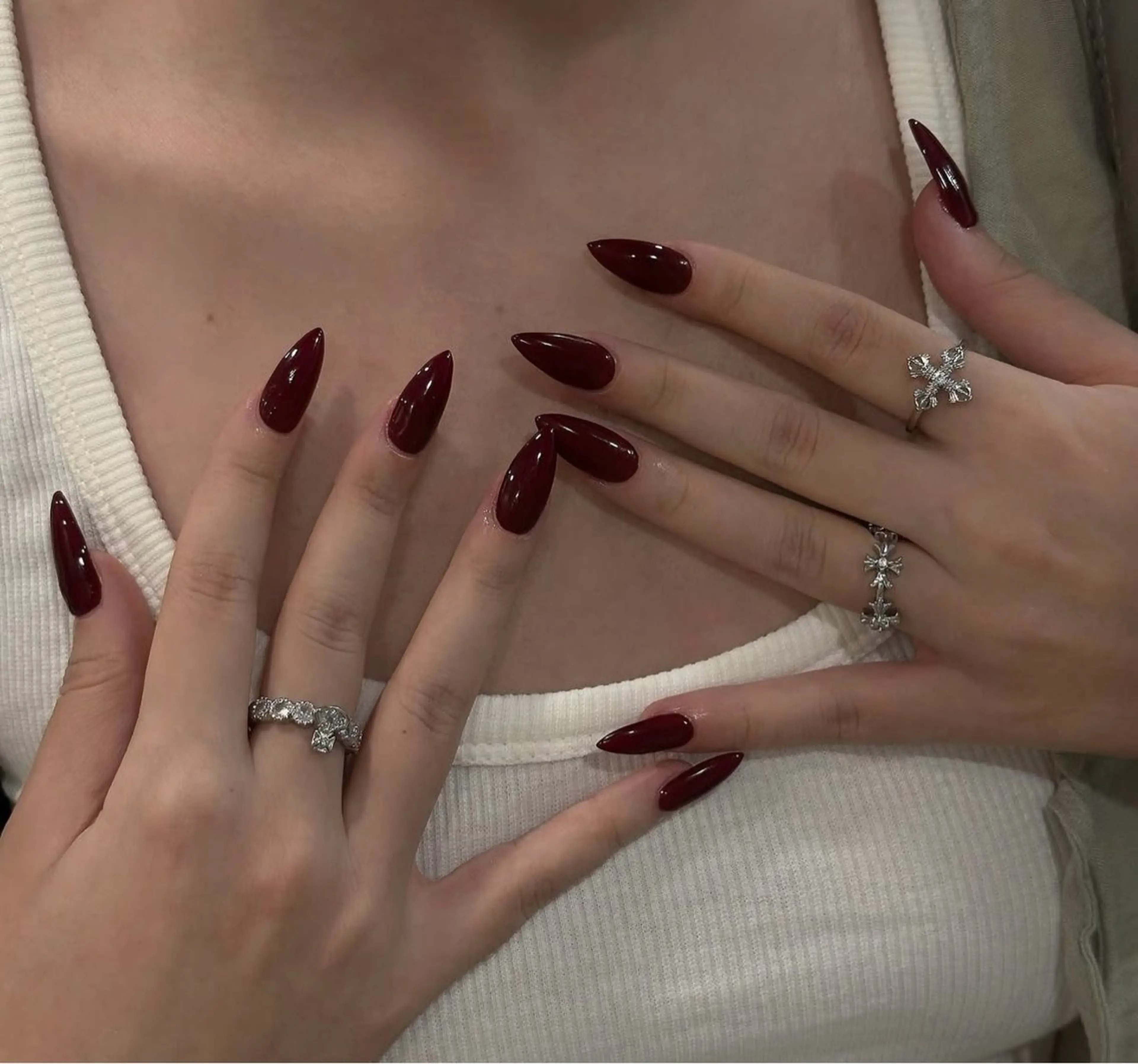 ネイル アートネイル ジェルネイル グラデーション マグネットネイル ニュアンスネイル ハンドネイル Ryu Nail Studio所属・Ryu Nail 新大久保のネイルデザイン