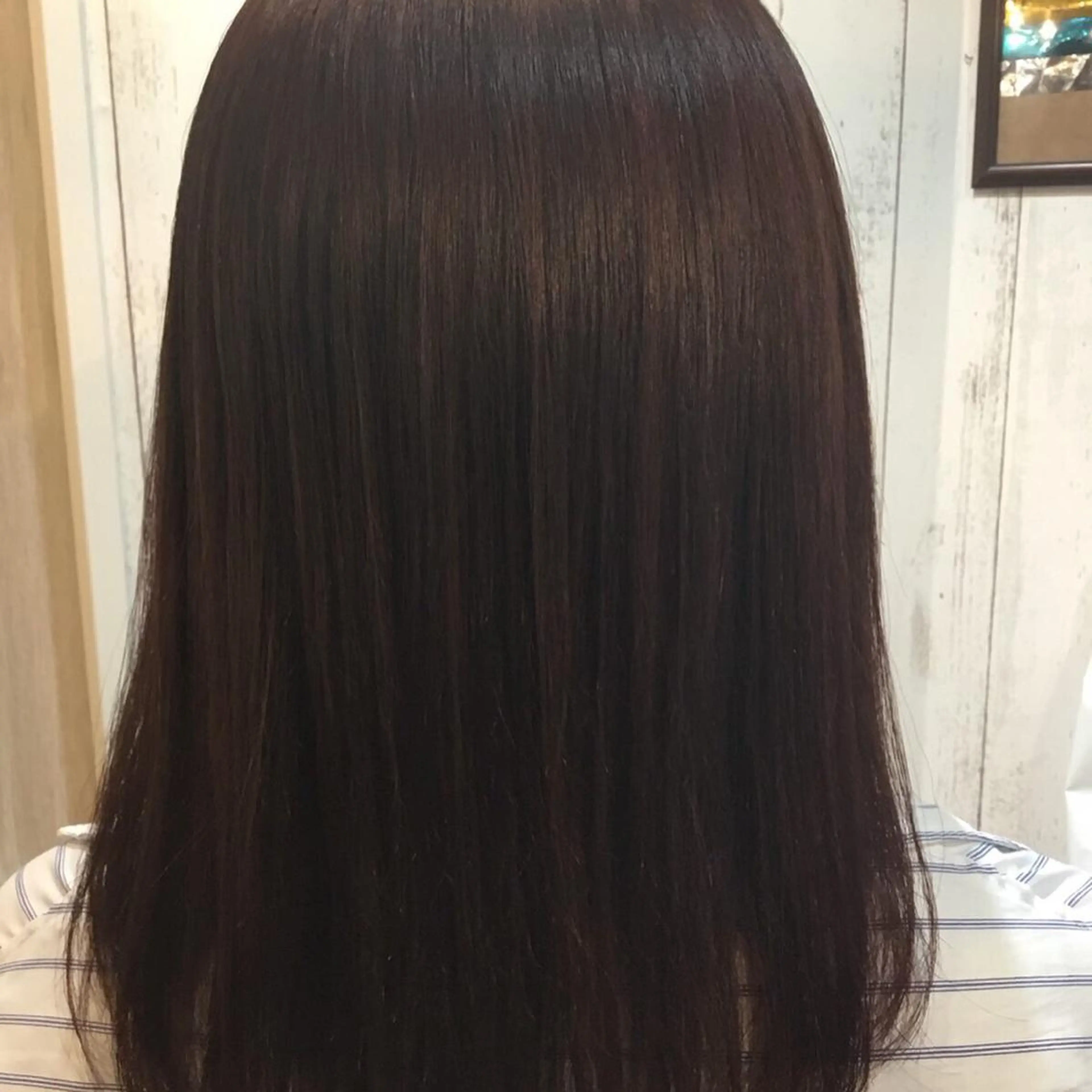 ミディアム カラー embrace エンブレイスのヘアスタイル